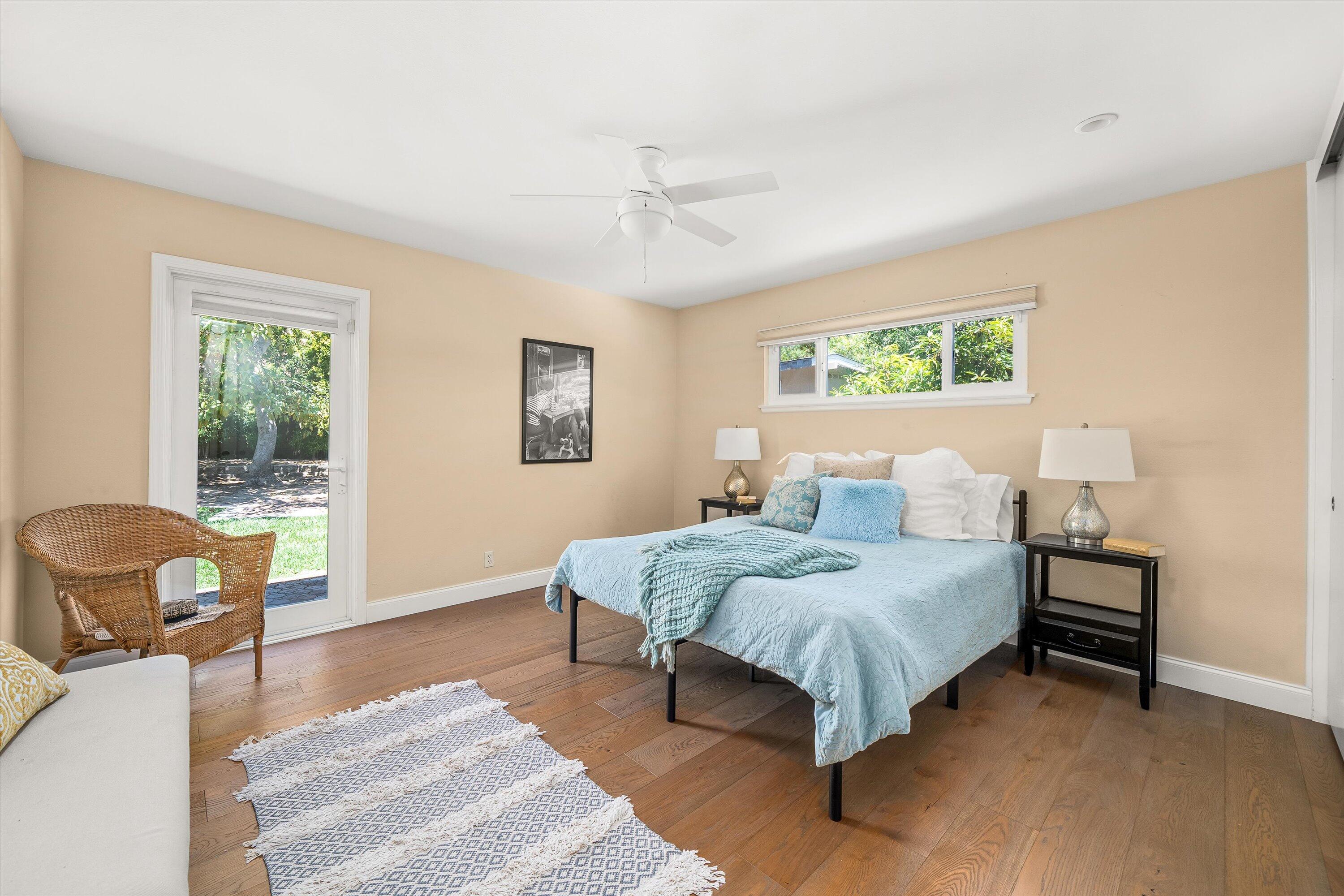 Santa Barbara, California 93111, United States, 4 Bedrooms Bedrooms, ,3 BathroomsBathrooms,Residential,Active,165592