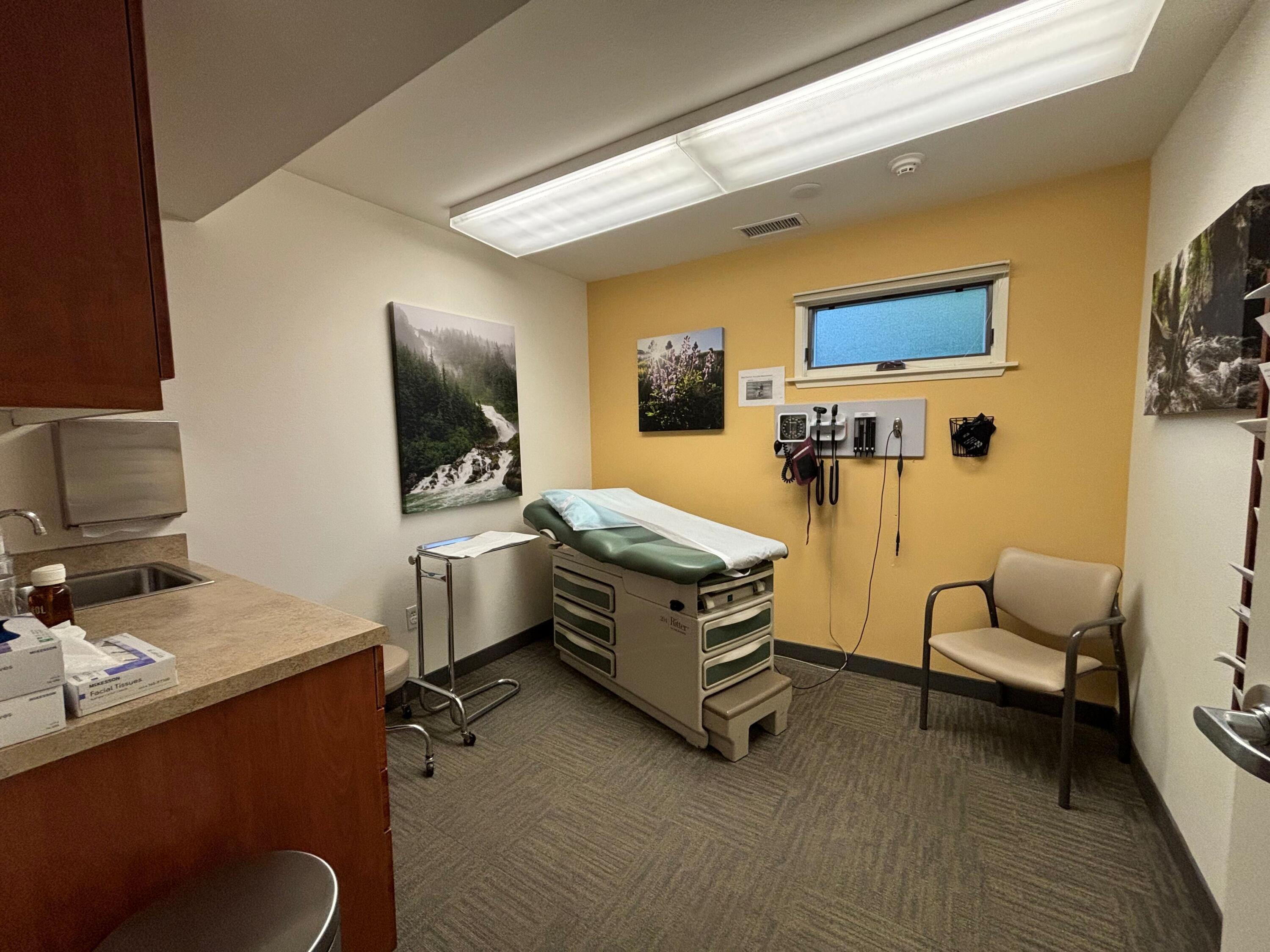 Santa Barbara, California 93105, United States, ,3 BathroomsBathrooms,Commercial,Active,162409