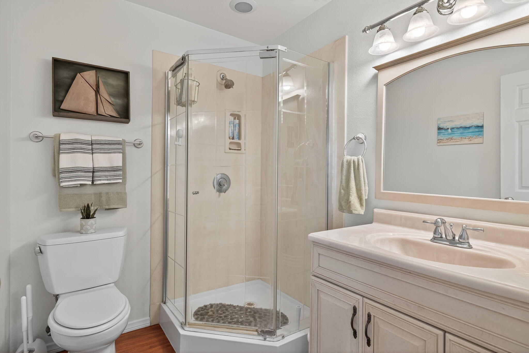 Ventura, California 93003, United States, ,Residential,Pending,186140