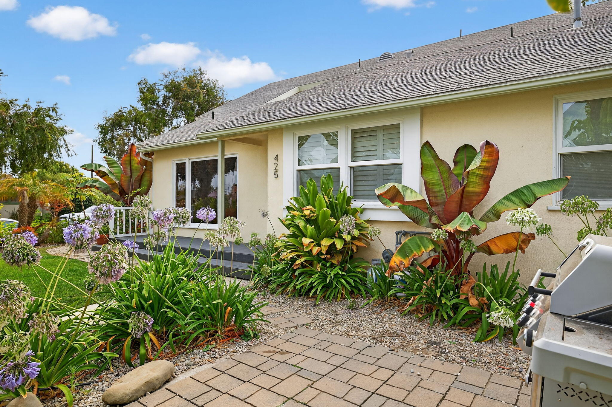 Ventura, California 93003, United States, ,Residential,Pending,186140