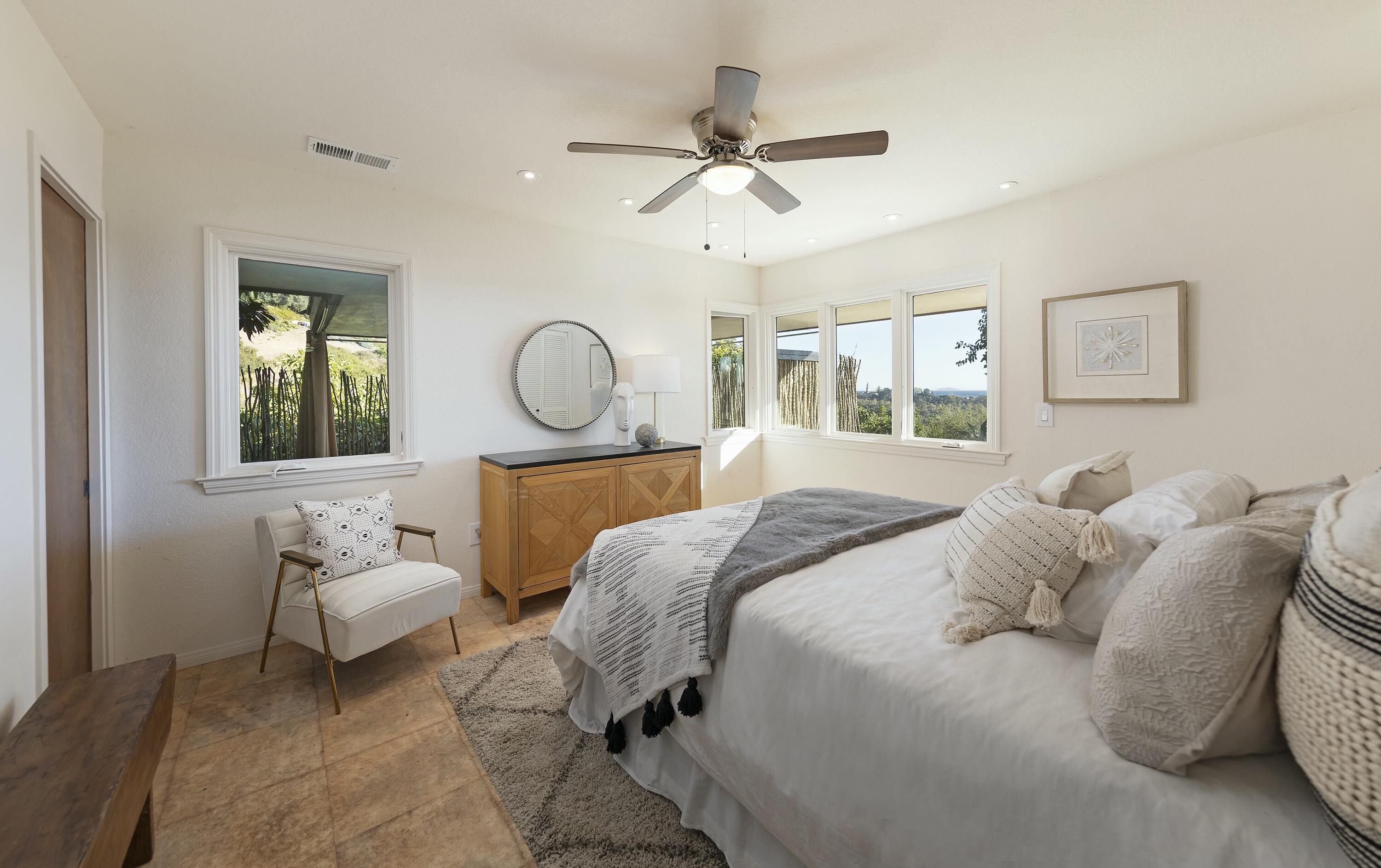 Santa Barbara, California 93105, United States, 4 Bedrooms Bedrooms, ,3 BathroomsBathrooms,Residential,Active,183045