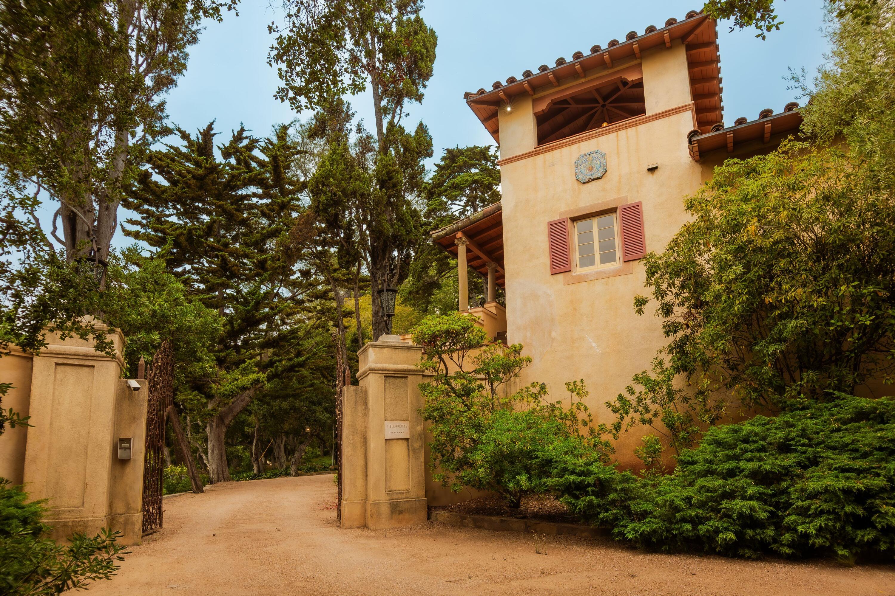 405 Toro Canyon Road
