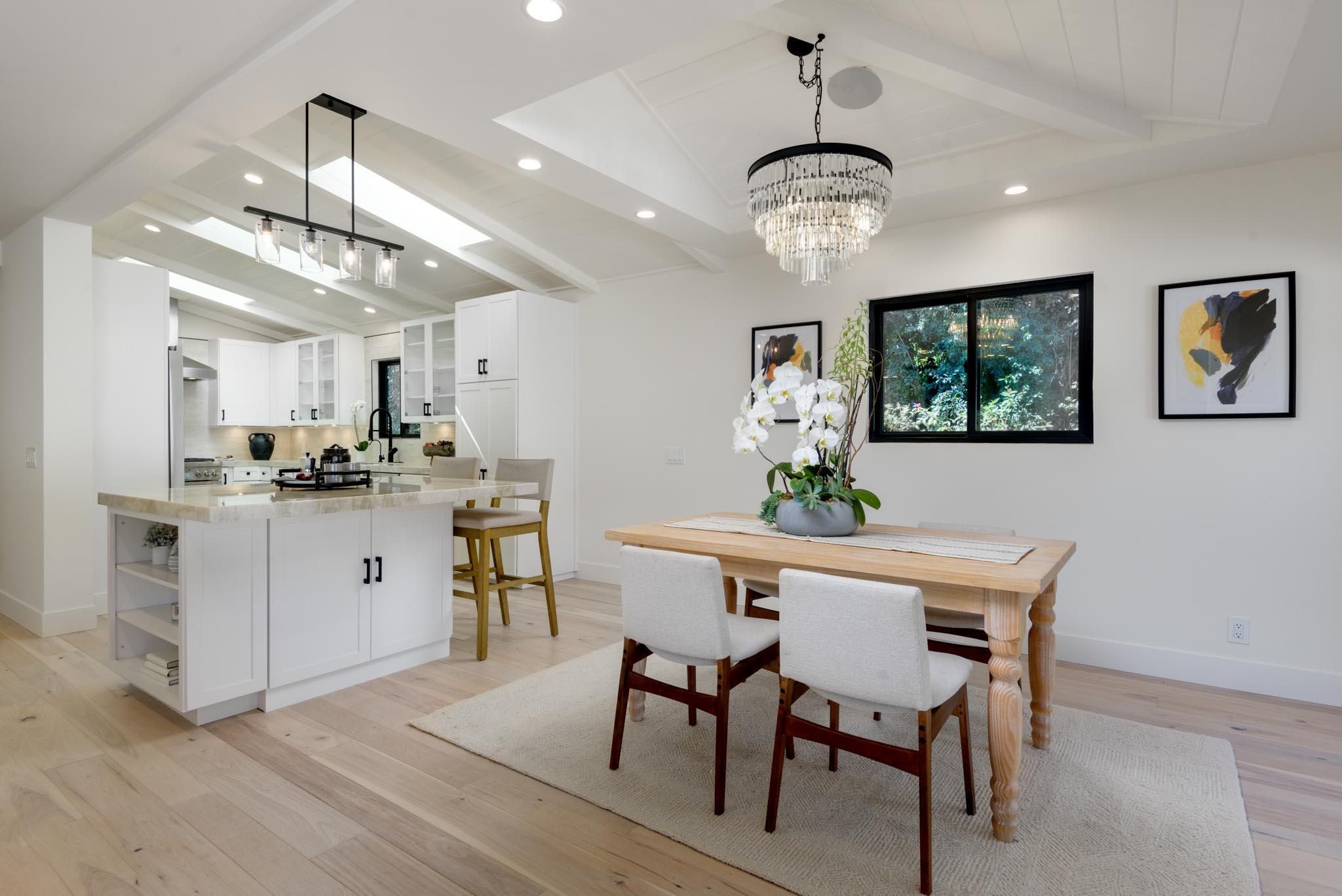 Santa Barbara, California 93110, United States, 5 Bedrooms Bedrooms, ,4 BathroomsBathrooms,Residential,Active,86705