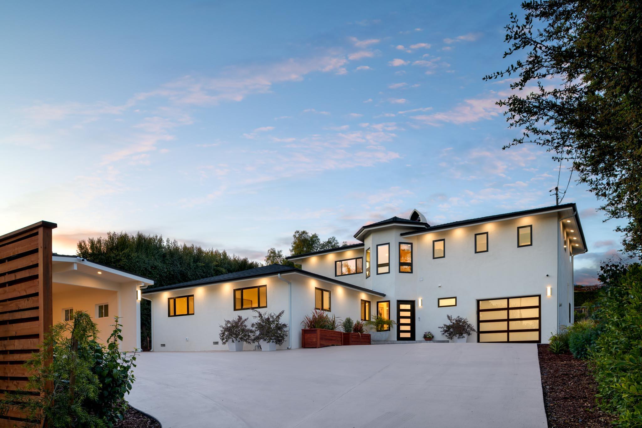 Santa Barbara, California 93110, United States, 5 Bedrooms Bedrooms, ,4 BathroomsBathrooms,Residential,Active,86705