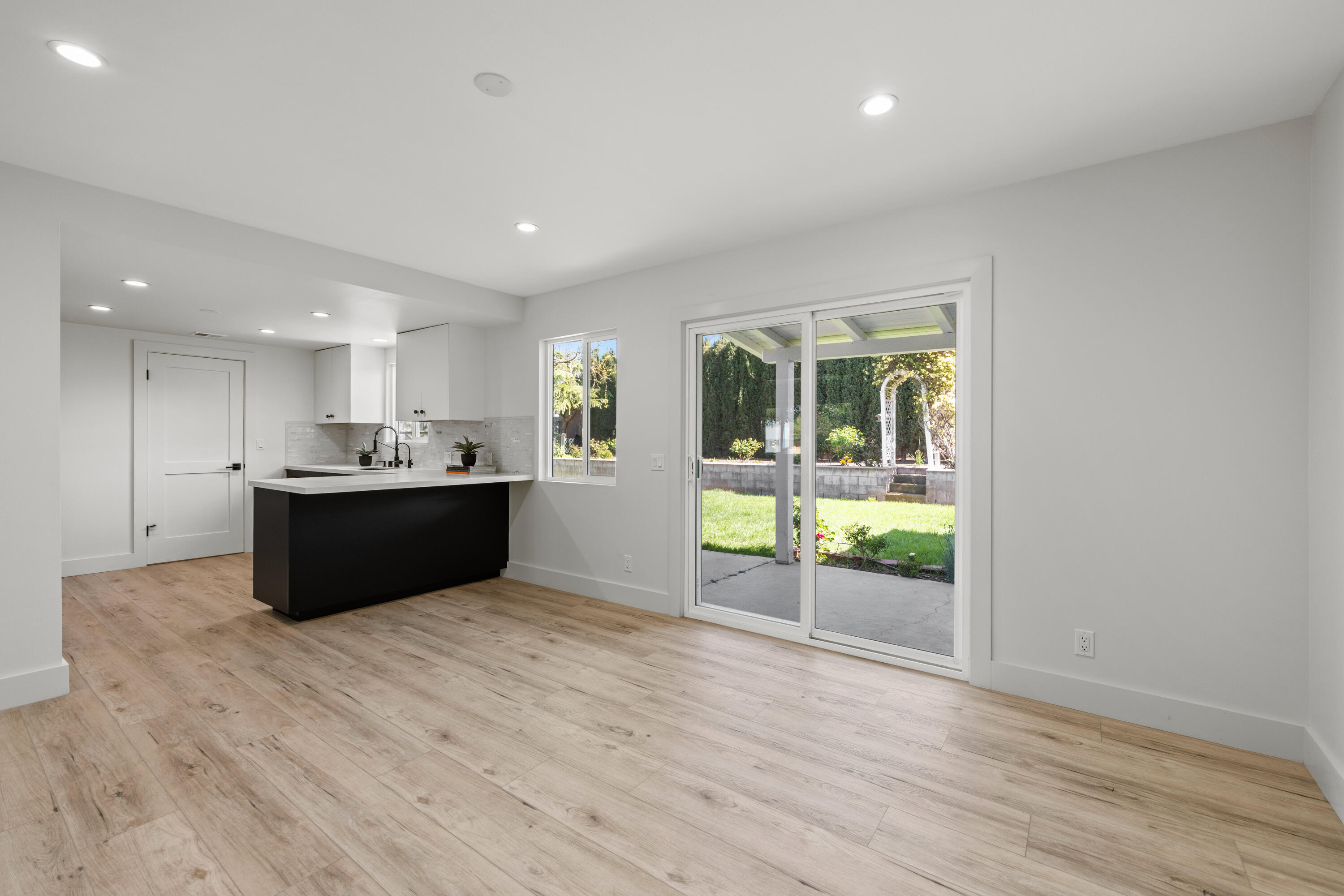 Solvang, California 93463, United States, 3 Bedrooms Bedrooms, ,2 BathroomsBathrooms,Residential,Active,134741