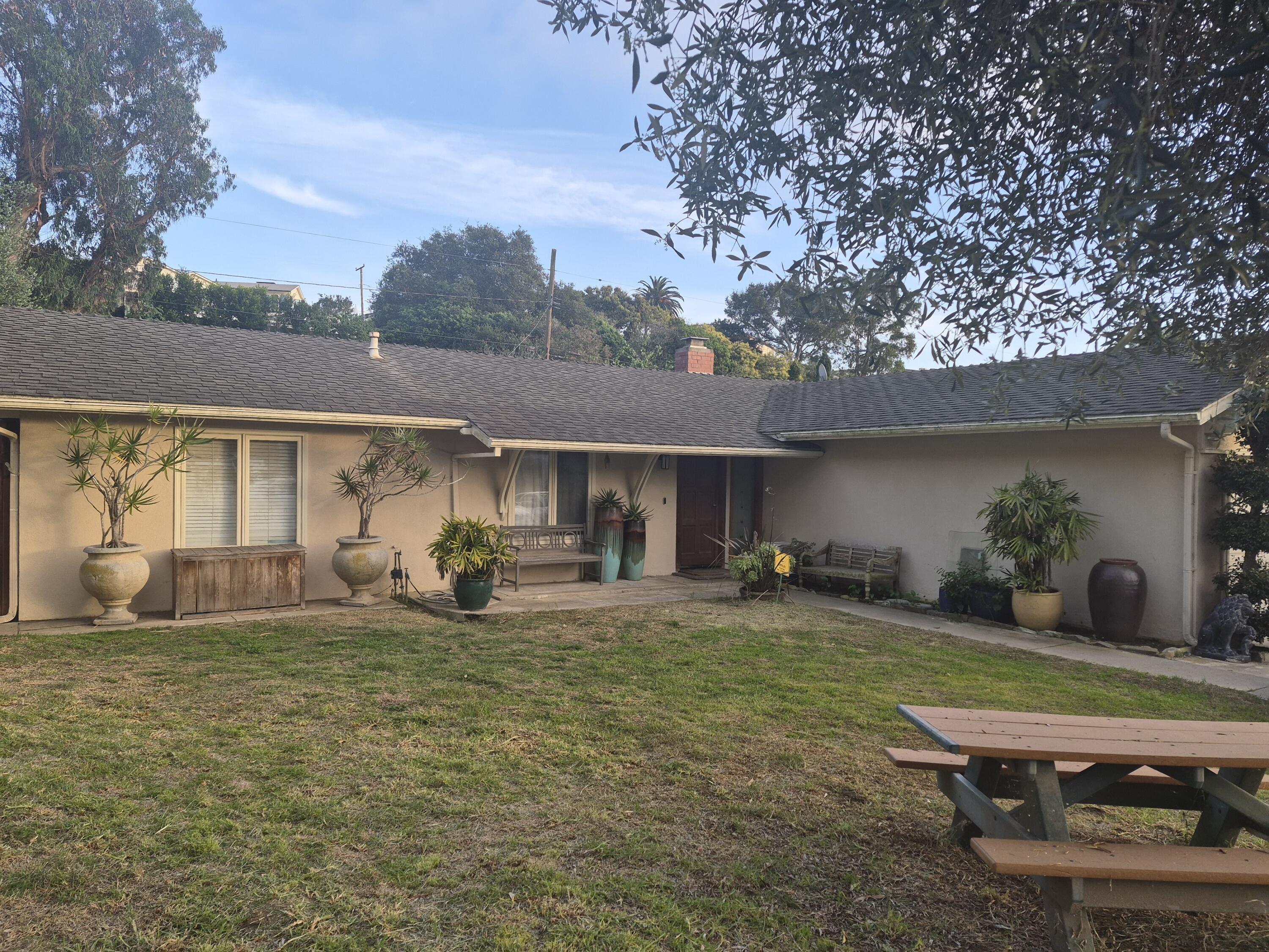 920 Flora Vista Drive