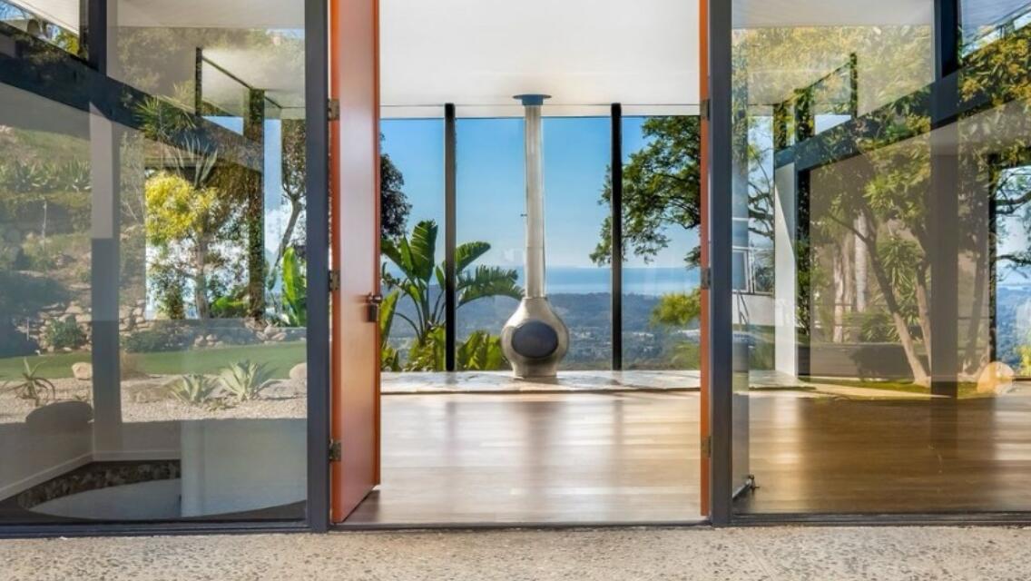 Santa Barbara, California 93105, United States, 6 Bedrooms Bedrooms, ,5 BathroomsBathrooms,Residential,Active,579