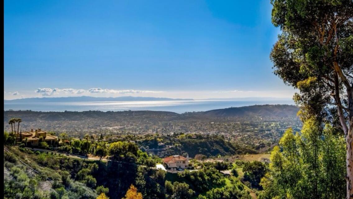 Santa Barbara, California 93105, United States, 6 Bedrooms Bedrooms, ,5 BathroomsBathrooms,Residential,Active,579
