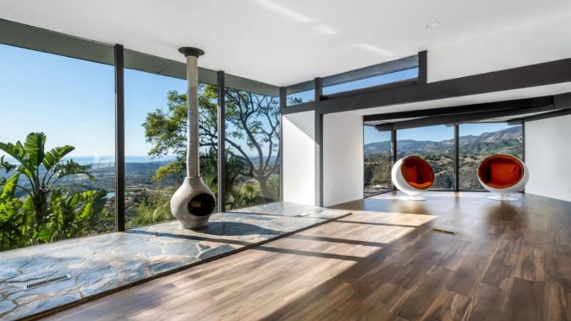 Santa Barbara, California 93105, United States, 6 Bedrooms Bedrooms, ,5 BathroomsBathrooms,Residential,Active,579