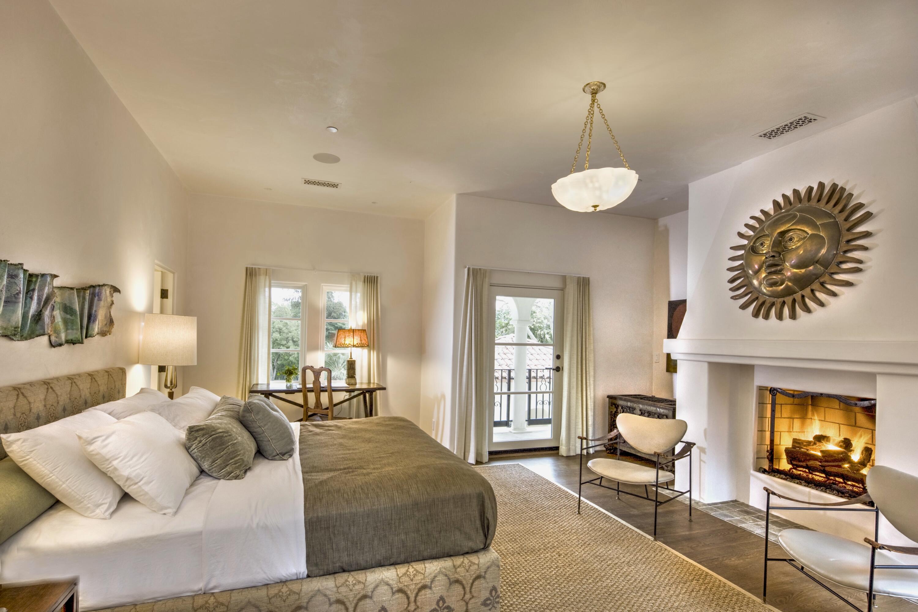 Santa Barbara, California 93108, United States, 9 Bedrooms Bedrooms, ,12 BathroomsBathrooms,Residential,Active,17139