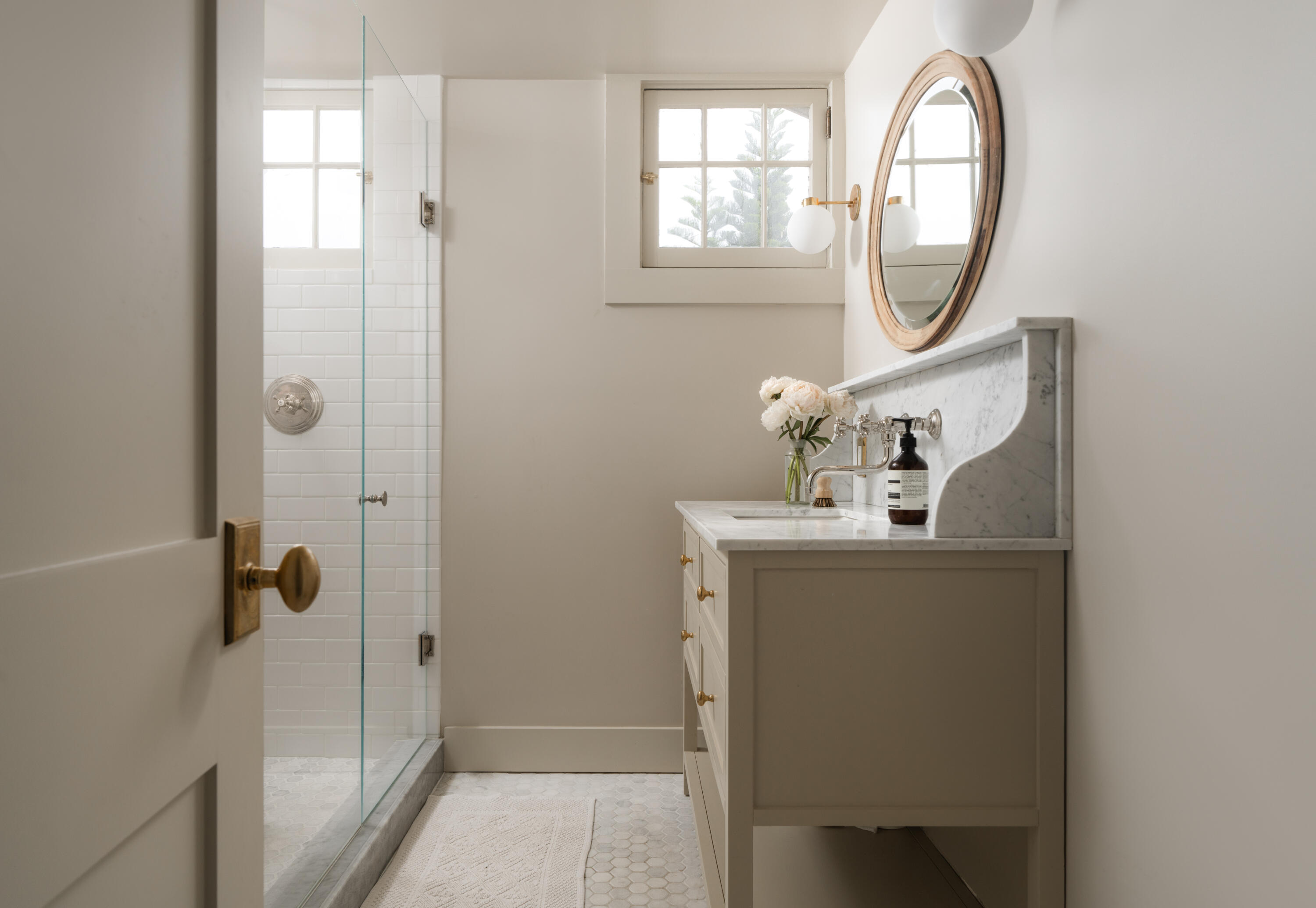 Montecito, California 93108, United States, 3 Bedrooms Bedrooms, ,3 BathroomsBathrooms,Residential,Active,117940