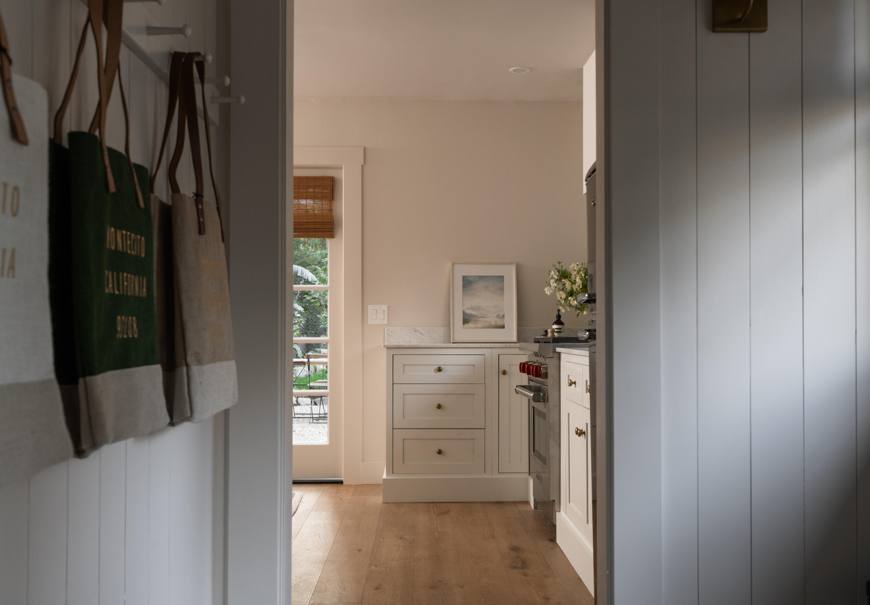 Montecito, California 93108, United States, 3 Bedrooms Bedrooms, ,3 BathroomsBathrooms,Residential,Active,117940