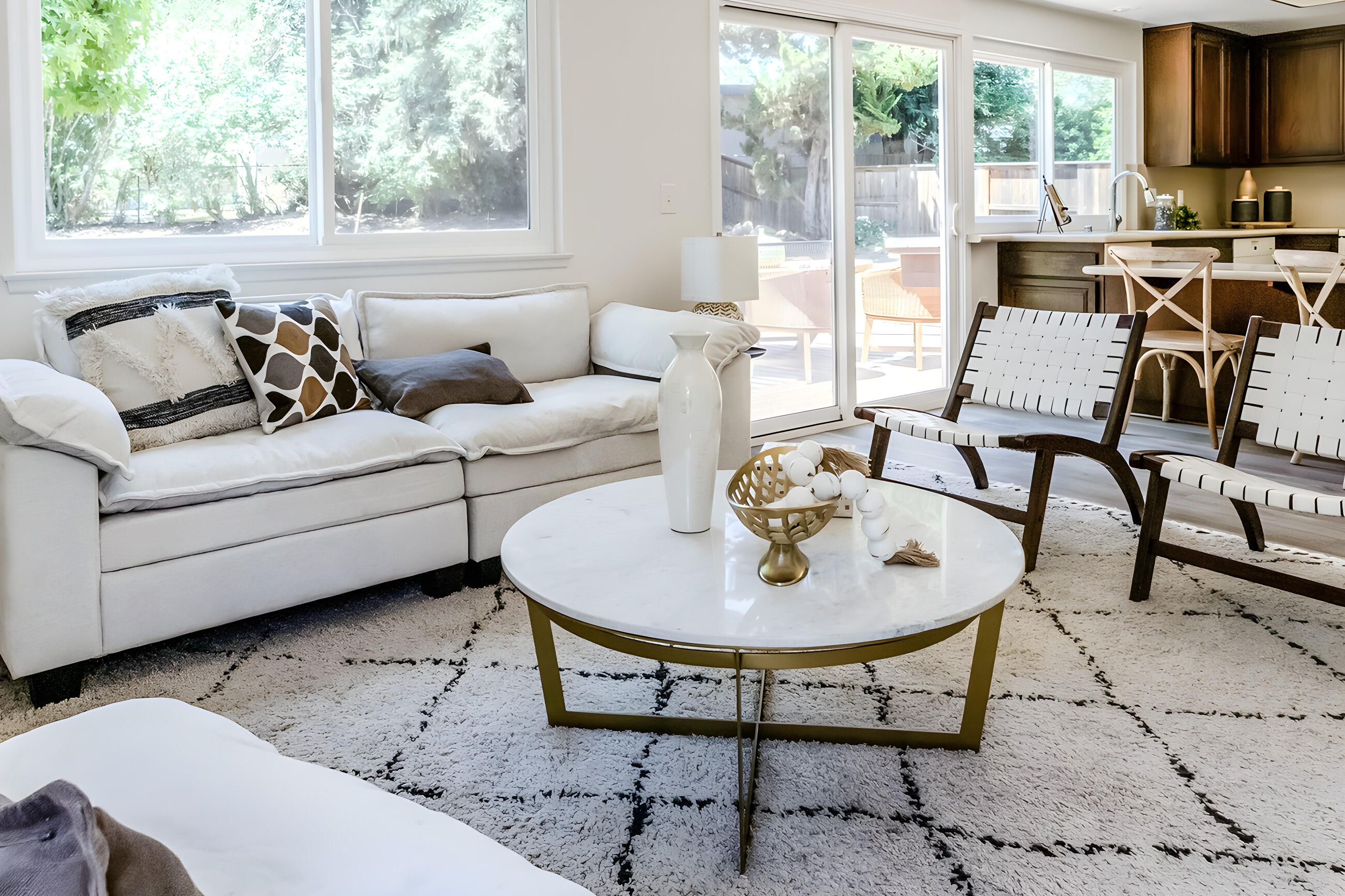 Santa Barbara, California 93111, United States, 5 Bedrooms Bedrooms, ,4 BathroomsBathrooms,Residential,Active,166710