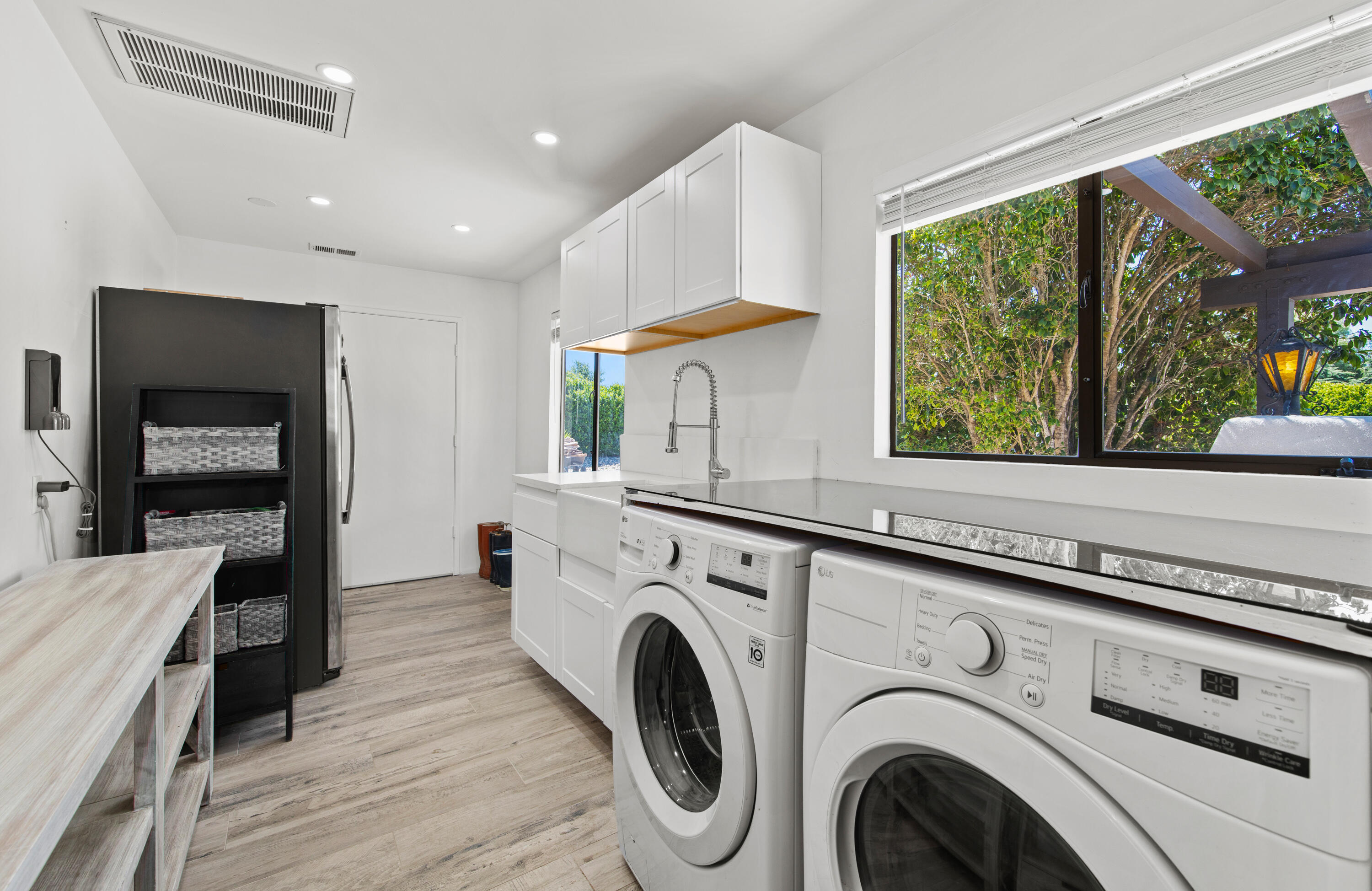 Solvang, California 93463, United States, 4 Bedrooms Bedrooms, ,3 BathroomsBathrooms,Residential,Active,111695