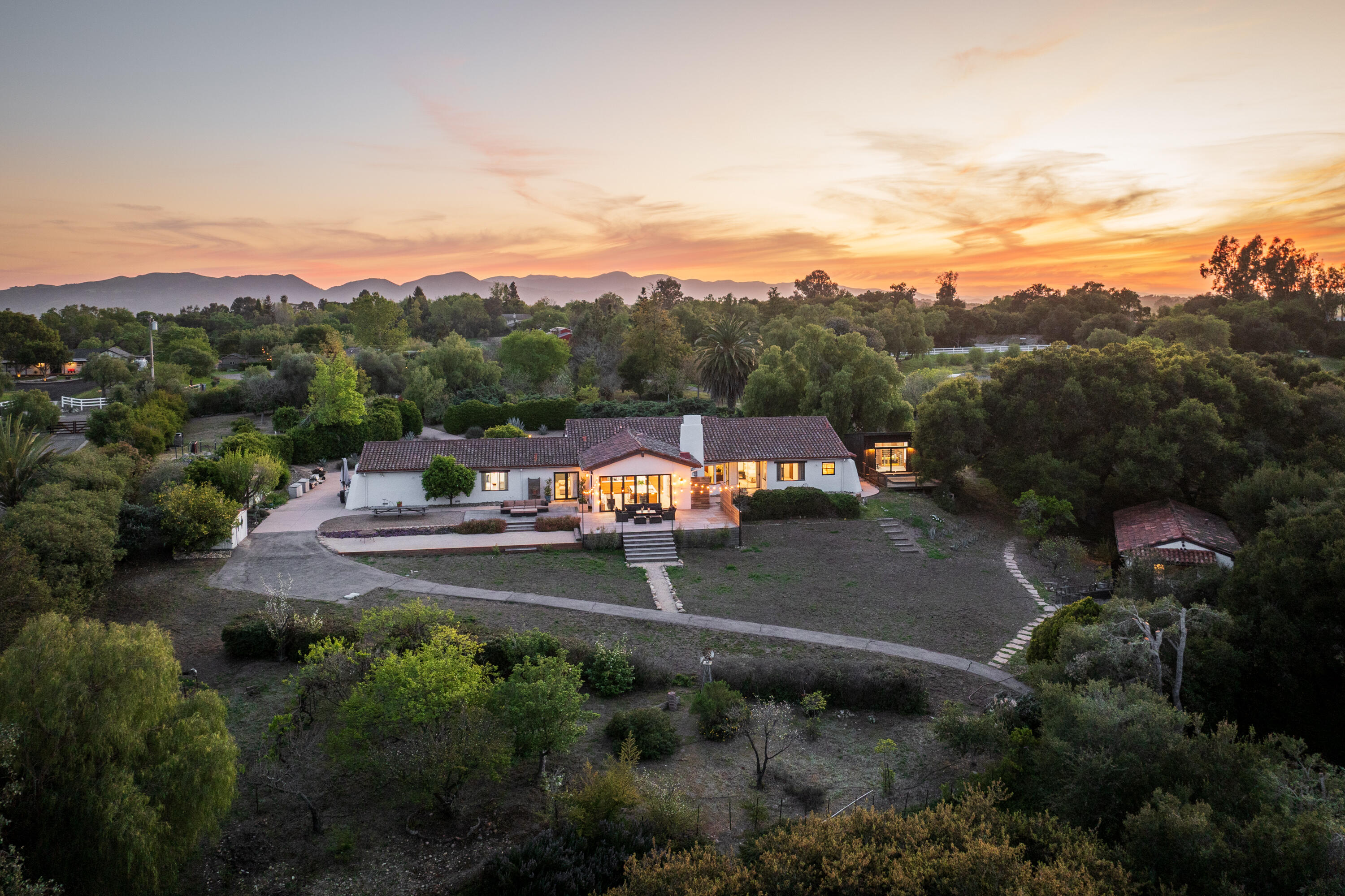 Solvang, California 93463, United States, 4 Bedrooms Bedrooms, ,3 BathroomsBathrooms,Residential,Active,111695