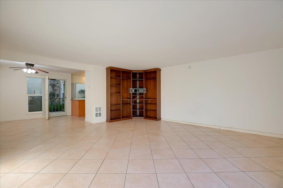 5455 8th Street 5