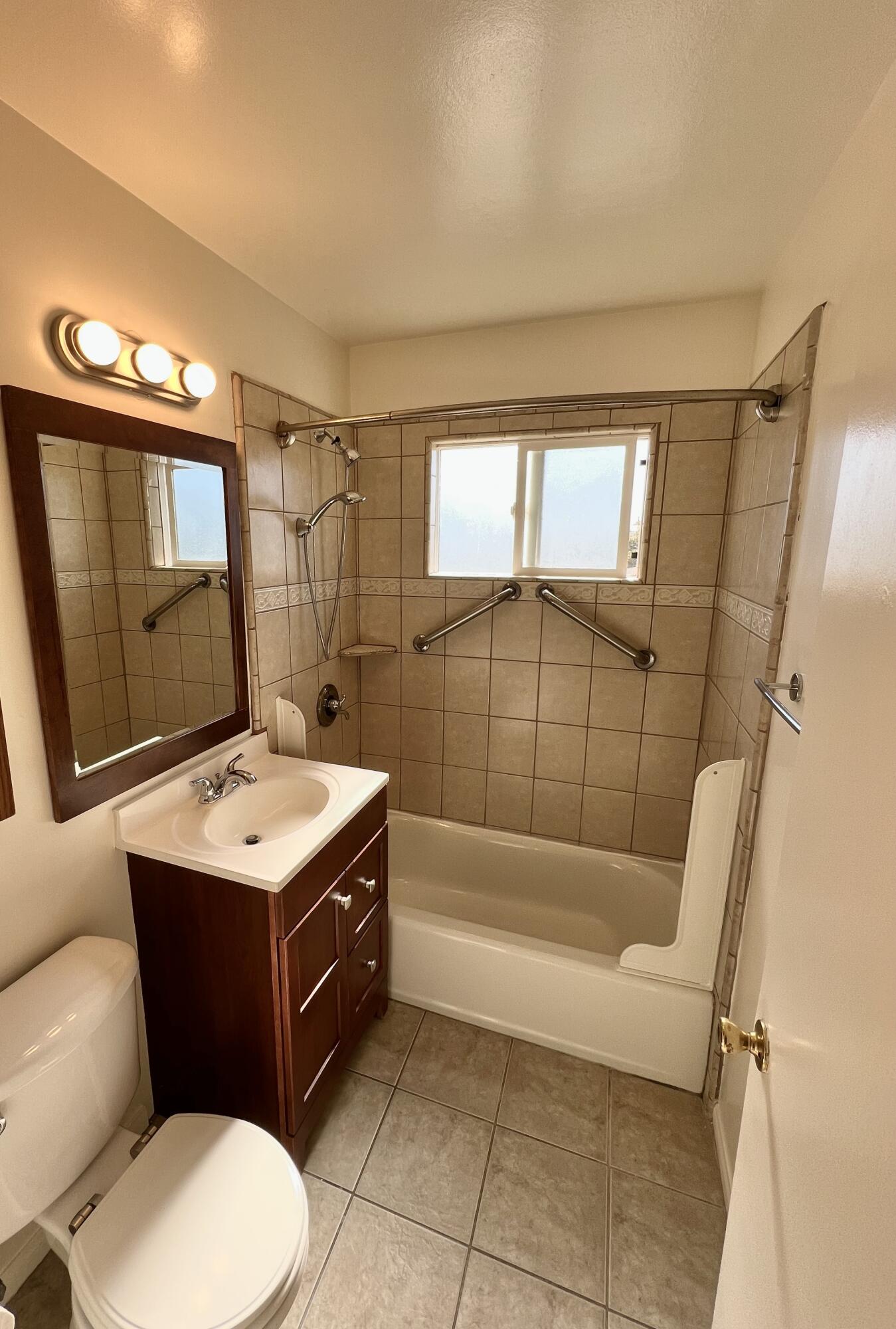 Santa Barbara, California 93103, United States, 1 Bedroom Bedrooms, ,1 BathroomBathrooms,Residential,Active,226976