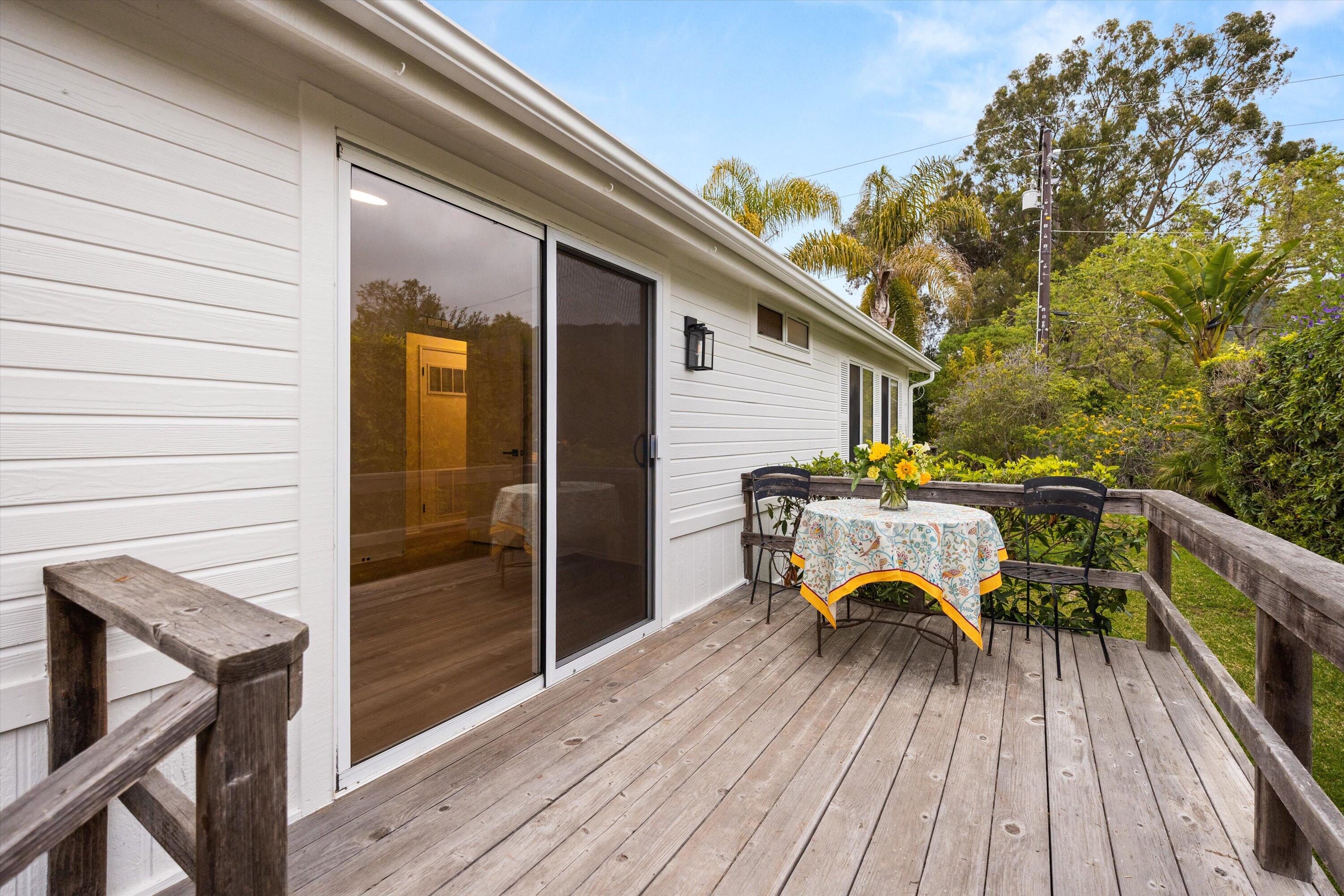 Carpinteria, California 93013, United States, 2 Bedrooms Bedrooms, ,2 BathroomsBathrooms,Residential,Active,112919