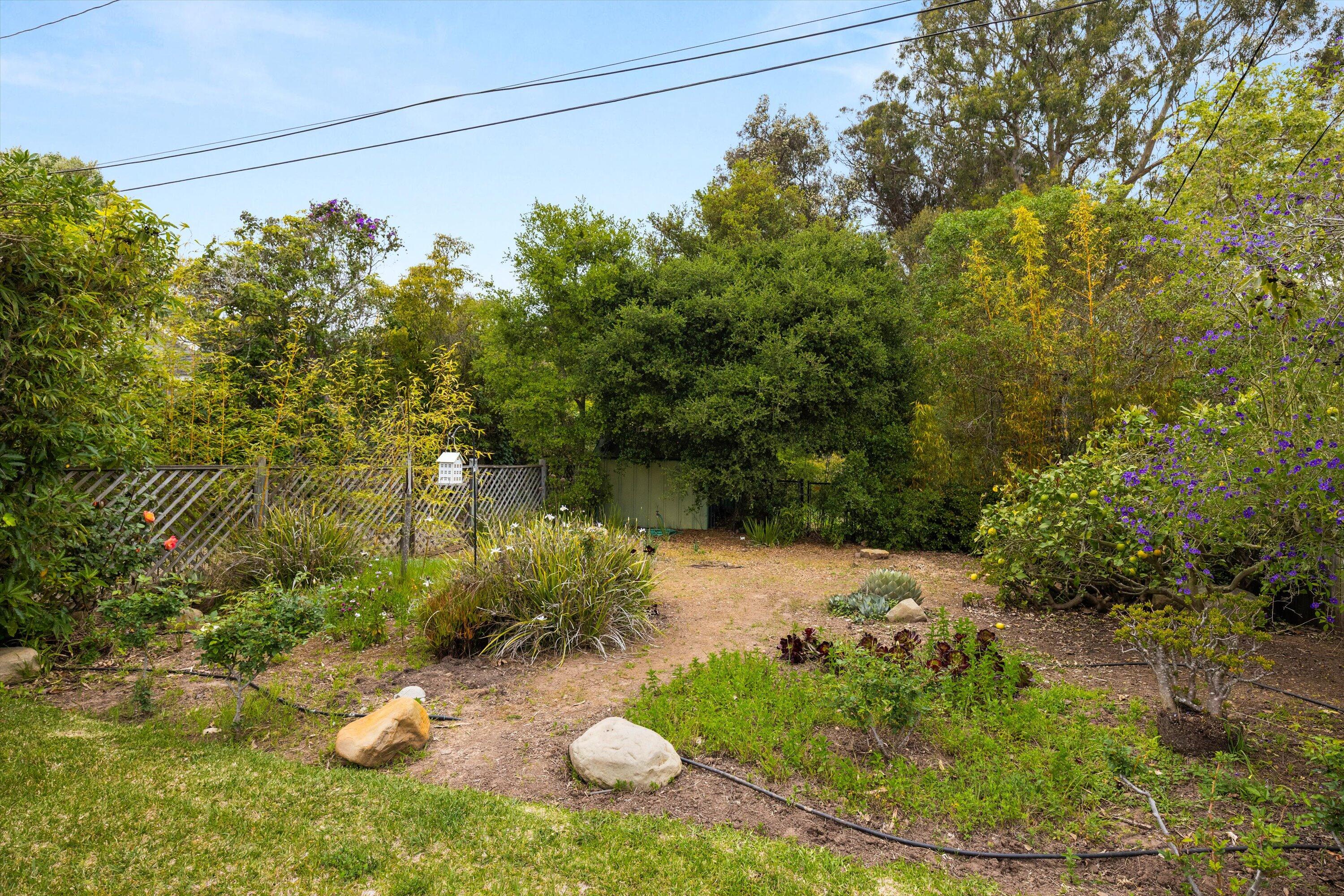 Carpinteria, California 93013, United States, 2 Bedrooms Bedrooms, ,2 BathroomsBathrooms,Residential,Active,112919