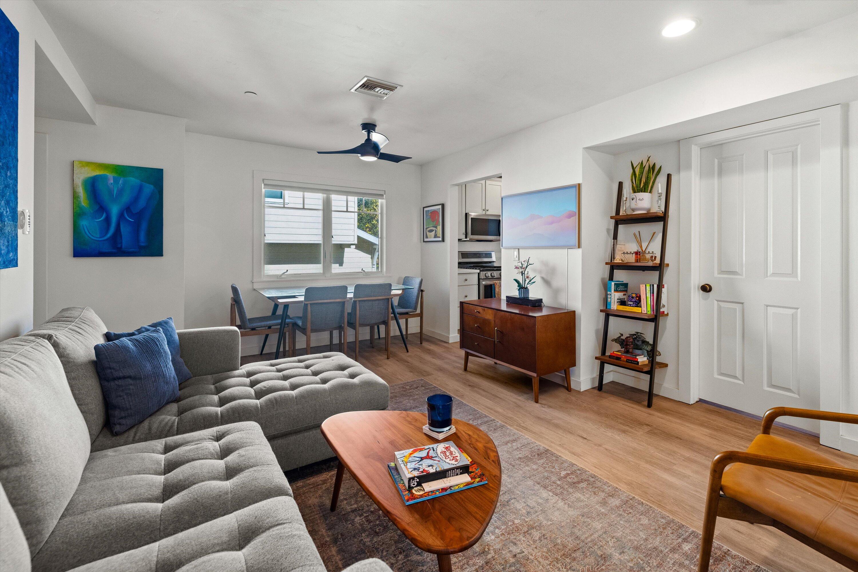 Santa Barbara, California 93101, United States, 2 Bedrooms Bedrooms, ,2 BathroomsBathrooms,Residential,Active,112908