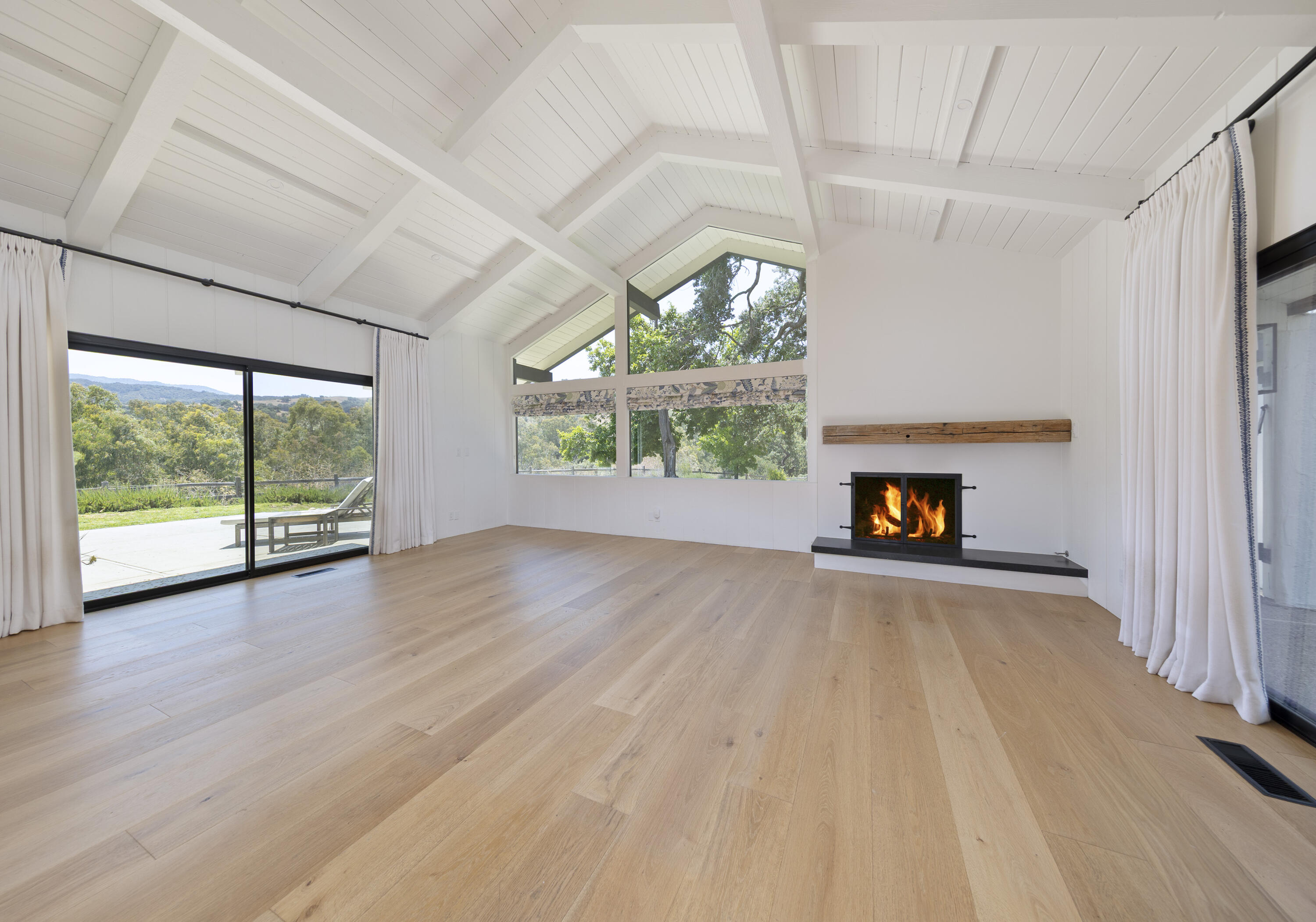 Solvang, California 93463, United States, 3 Bedrooms Bedrooms, ,3 BathroomsBathrooms,Residential,Active,167750