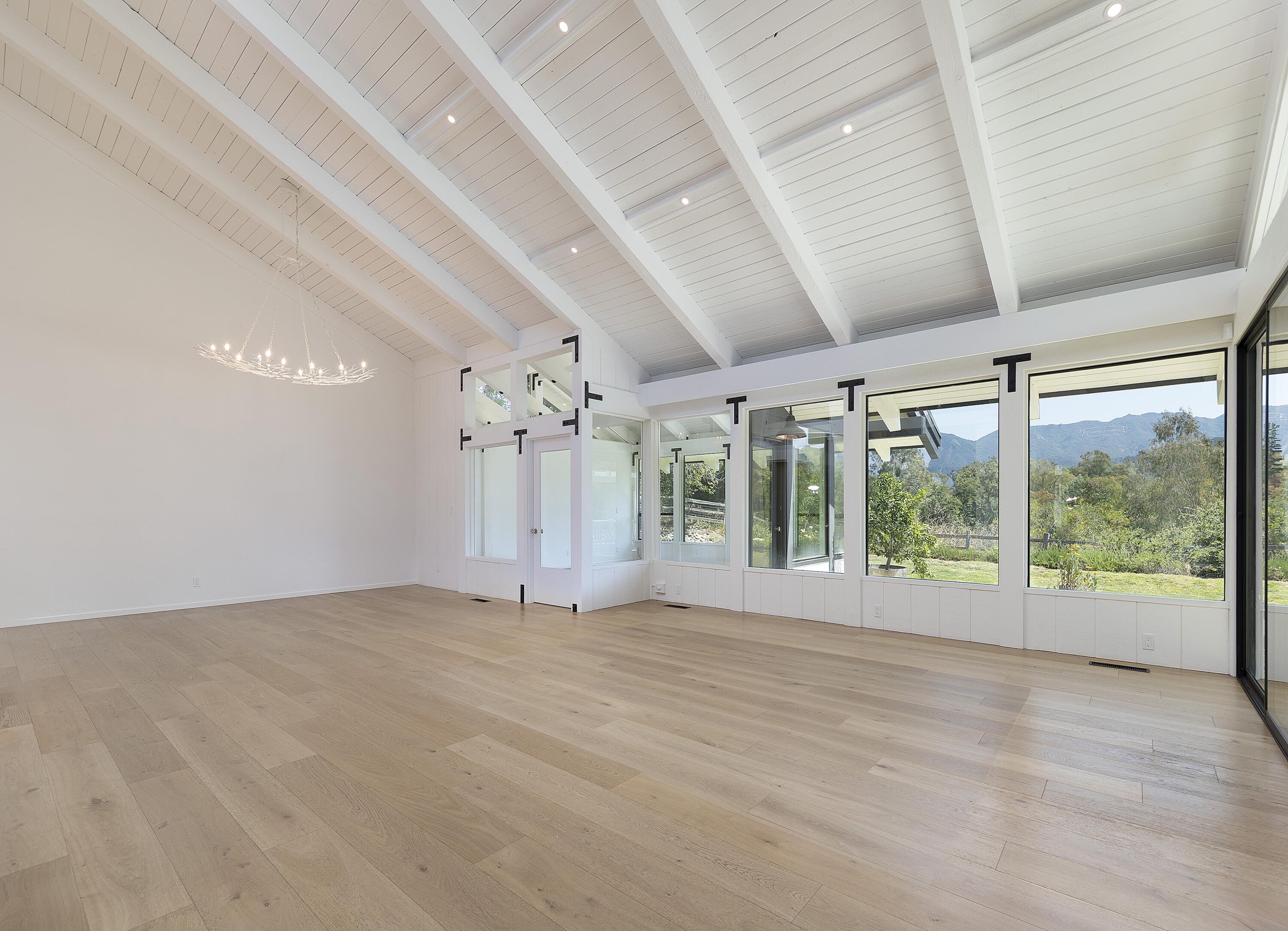 Solvang, California 93463, United States, 3 Bedrooms Bedrooms, ,3 BathroomsBathrooms,Residential,Active,167750