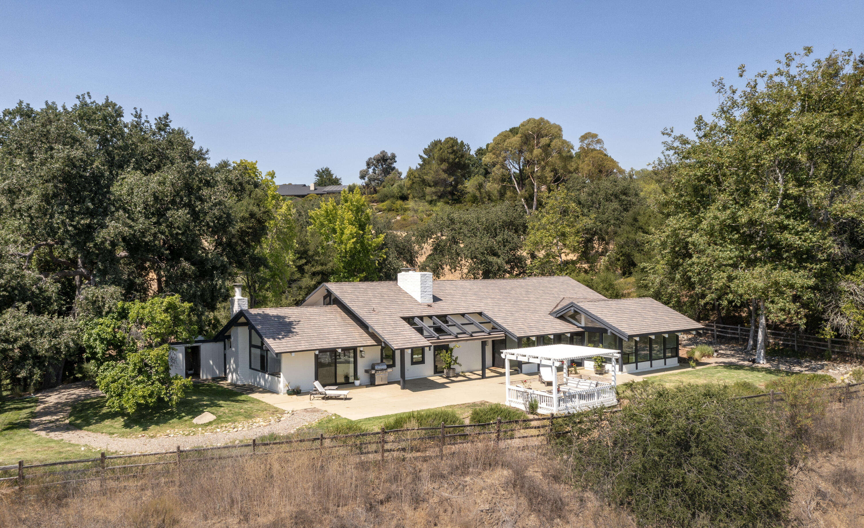 Solvang, California 93463, United States, 3 Bedrooms Bedrooms, ,3 BathroomsBathrooms,Residential,Active,167750