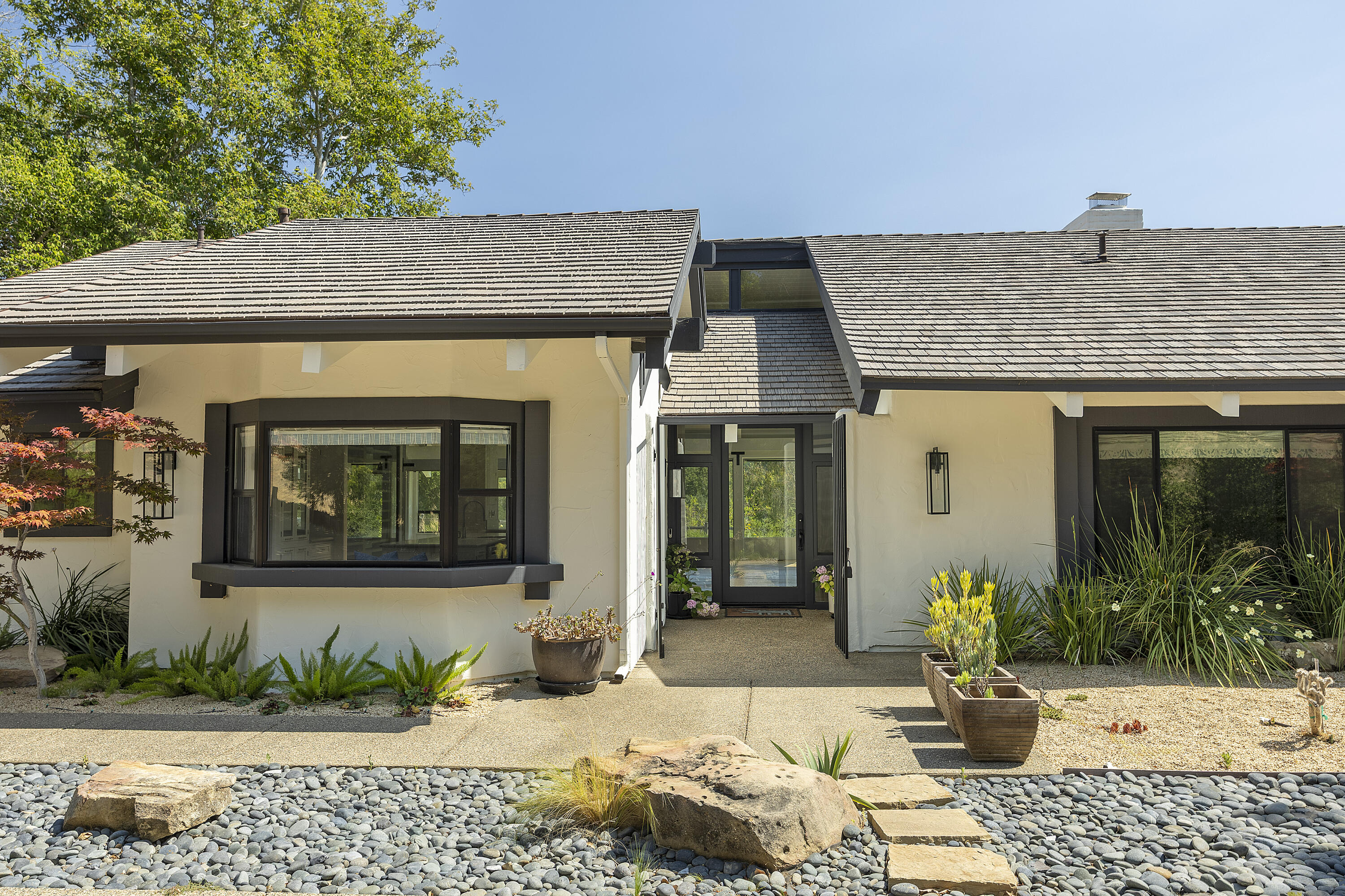 Solvang, California 93463, United States, 3 Bedrooms Bedrooms, ,3 BathroomsBathrooms,Residential,Active,167750