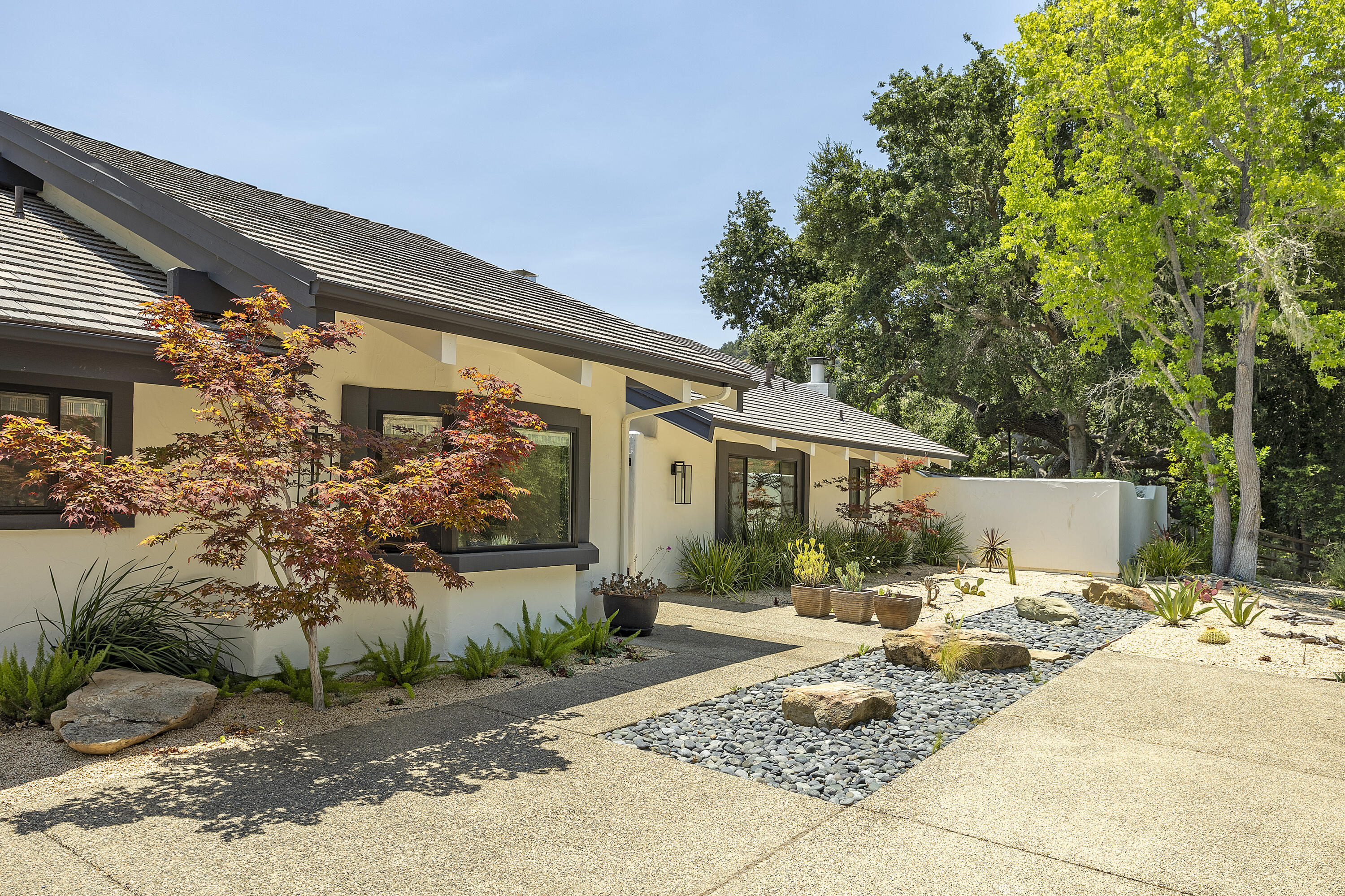 Solvang, California 93463, United States, 3 Bedrooms Bedrooms, ,3 BathroomsBathrooms,Residential,Active,167750