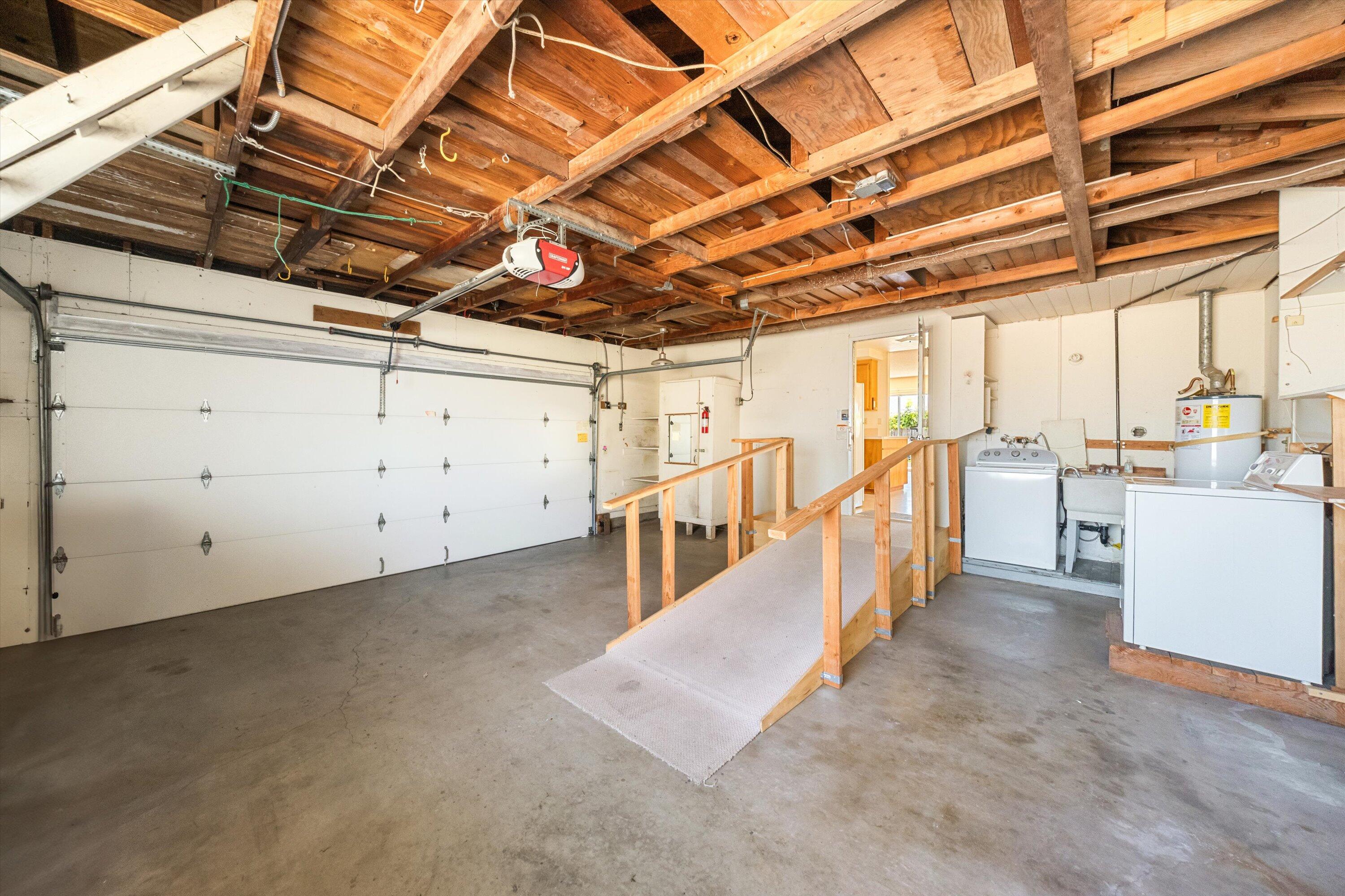 Goleta, California 93117, United States, 3 Bedrooms Bedrooms, ,2 BathroomsBathrooms,Residential,Active,168286