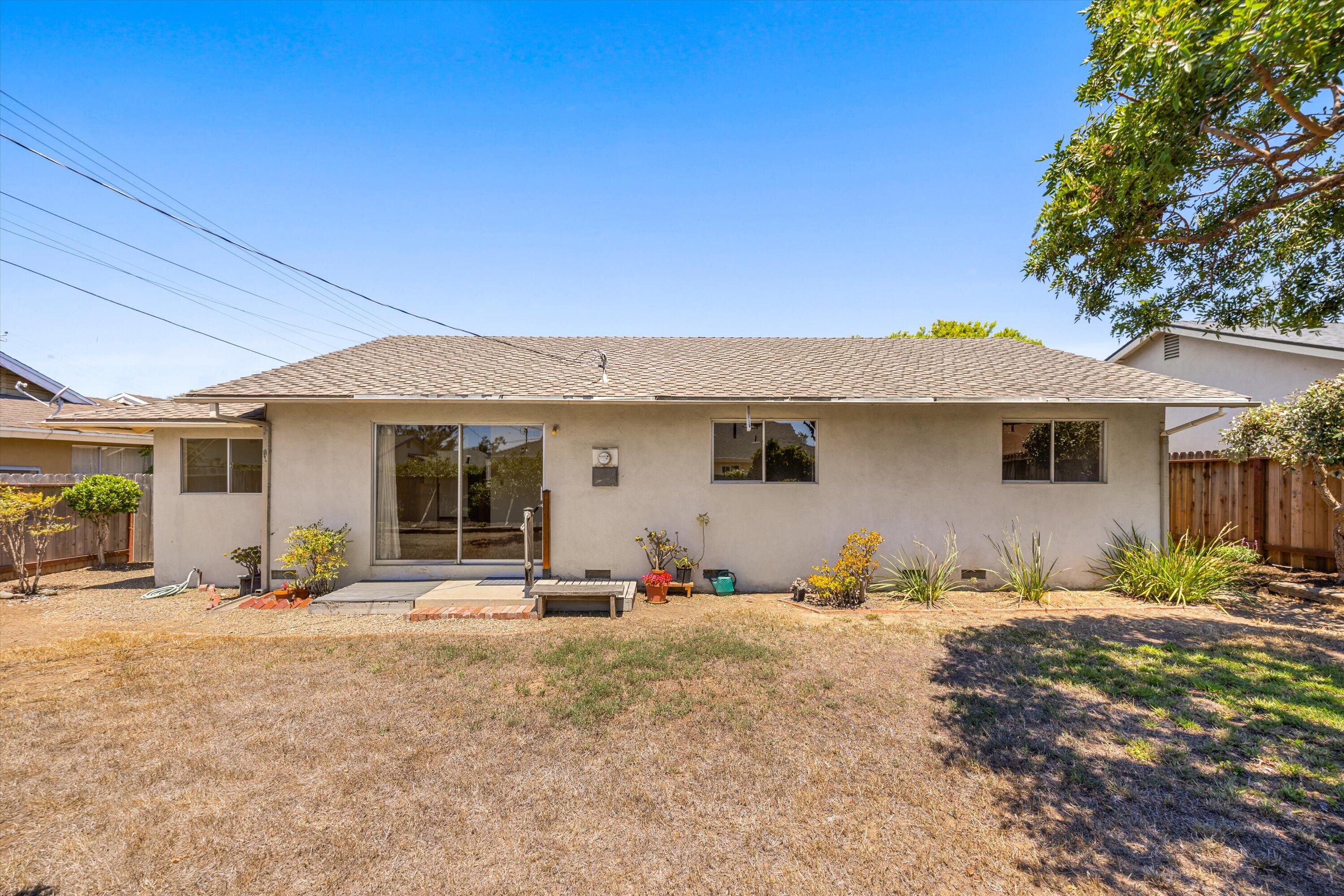 Goleta, California 93117, United States, 3 Bedrooms Bedrooms, ,2 BathroomsBathrooms,Residential,Active,168286