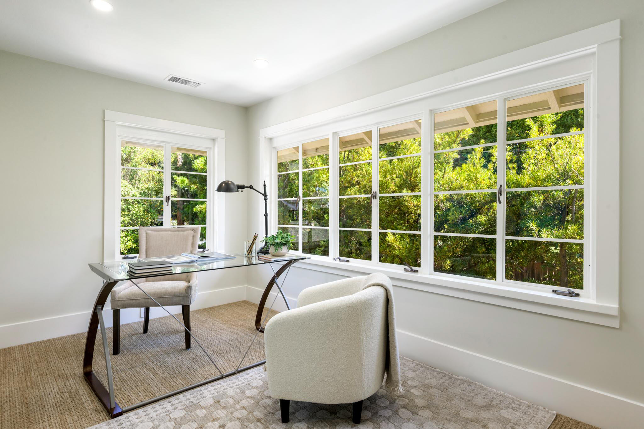 Santa Barbara, California 93101, United States, 3 Bedrooms Bedrooms, ,4 BathroomsBathrooms,Residential,Active,207071