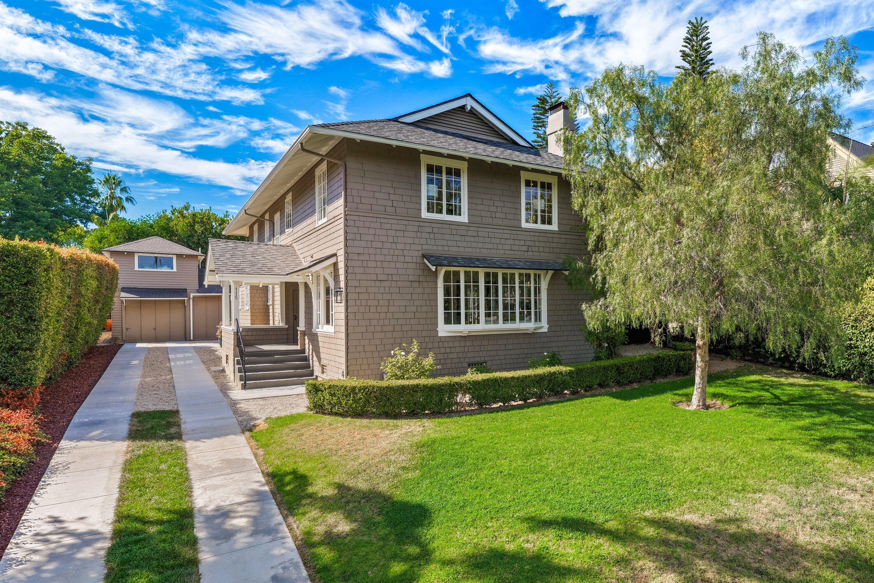 Santa Barbara, California 93101, United States, 3 Bedrooms Bedrooms, ,4 BathroomsBathrooms,Residential,Active,207071