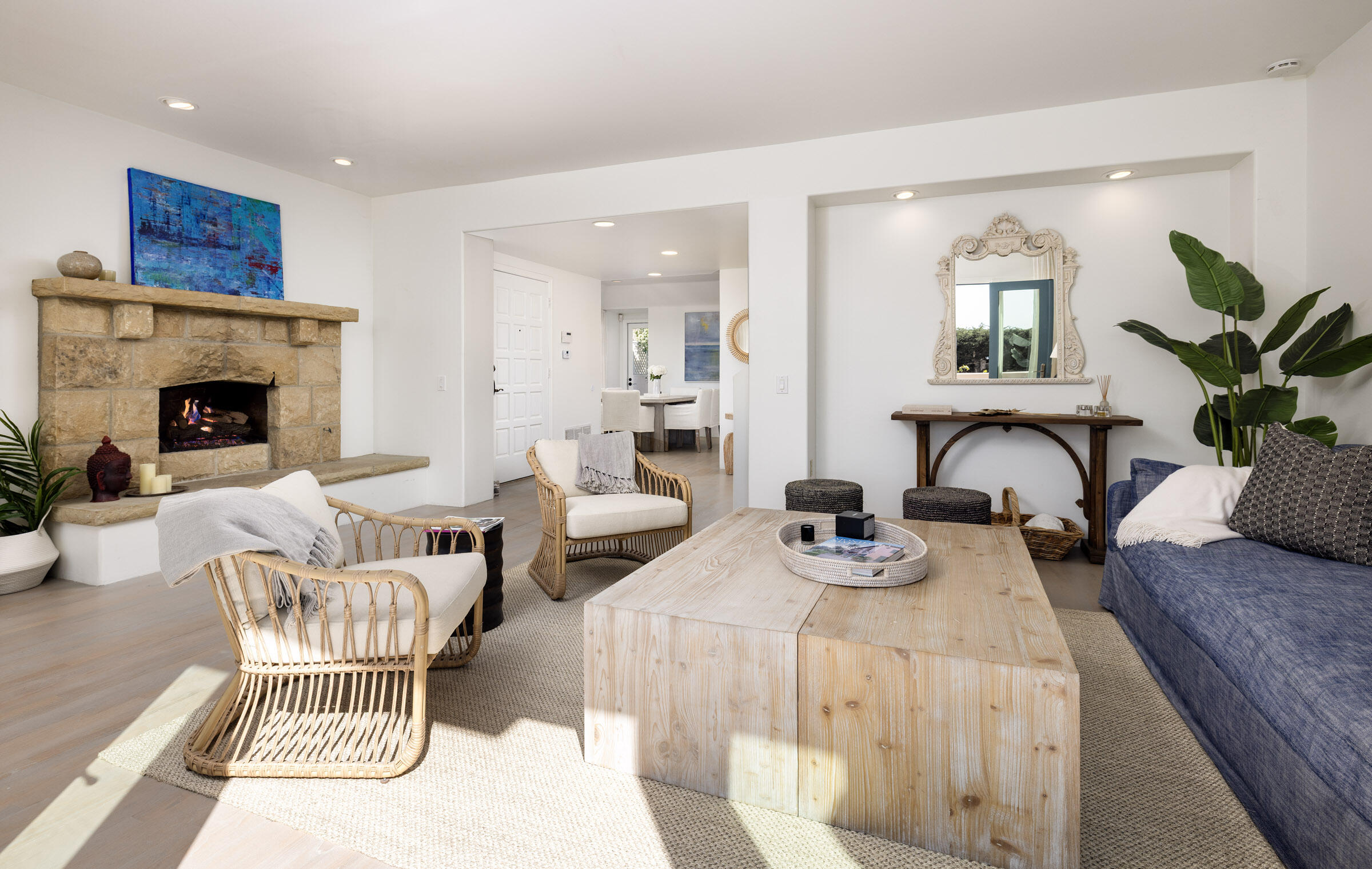 Santa Barbara, California 93108, United States, 3 Bedrooms Bedrooms, ,3 BathroomsBathrooms,Residential,Active,89525