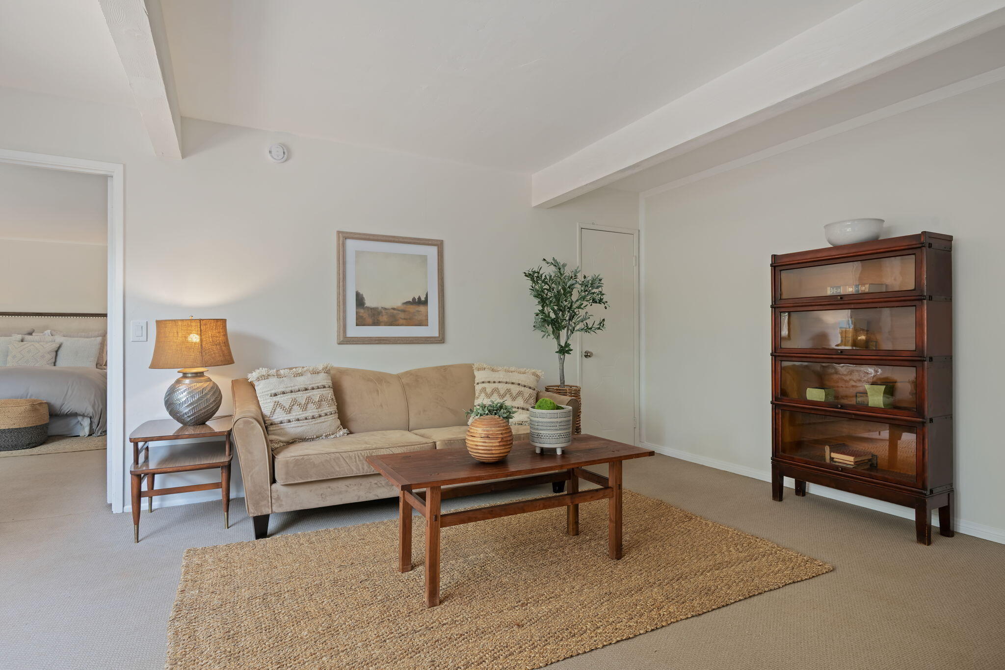 Santa Barbara, California 93111, United States, 5 Bedrooms Bedrooms, ,4 BathroomsBathrooms,Residential,Active,151628