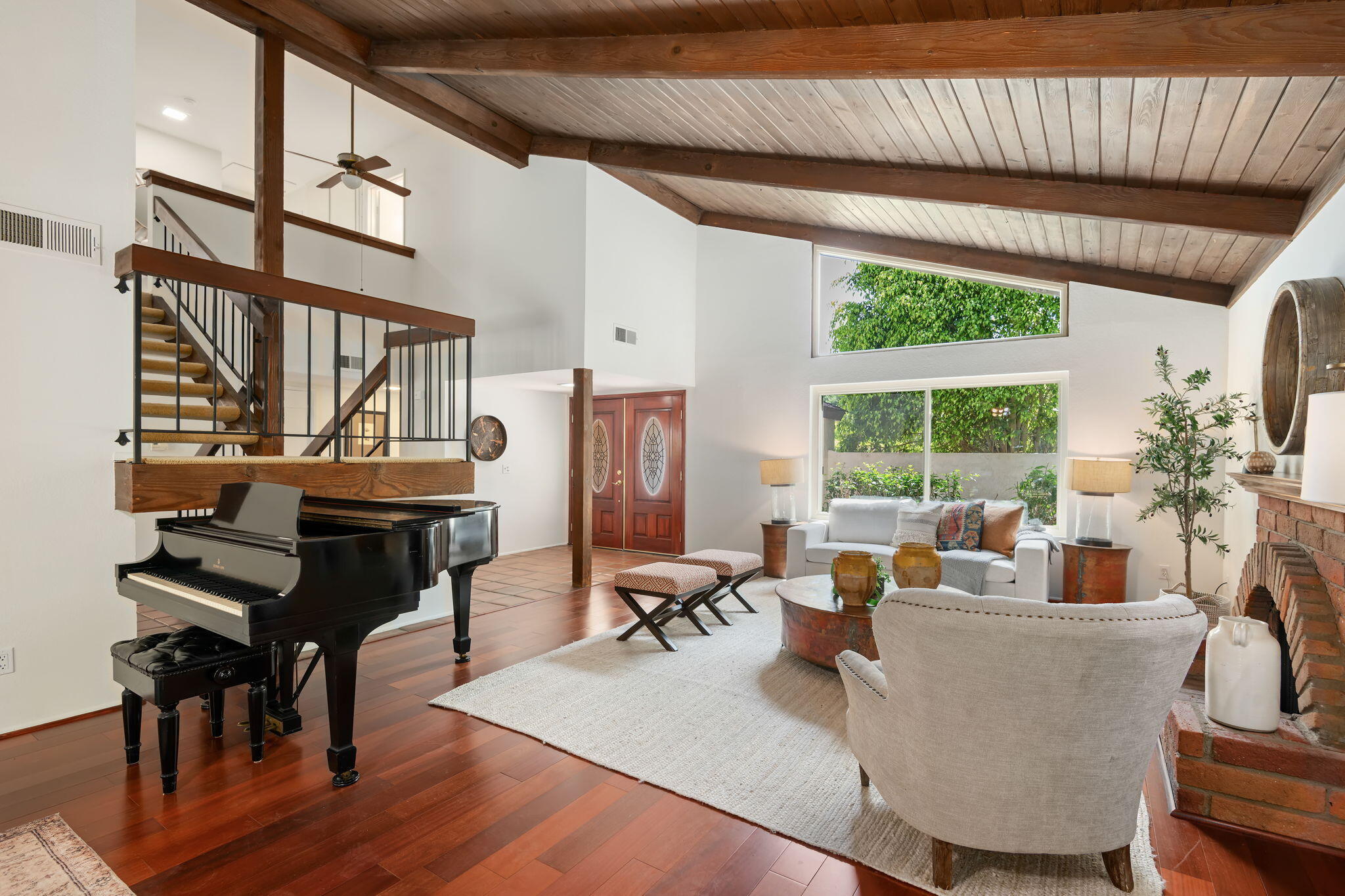 Santa Barbara, California 93111, United States, 5 Bedrooms Bedrooms, ,4 BathroomsBathrooms,Residential,Active,151628