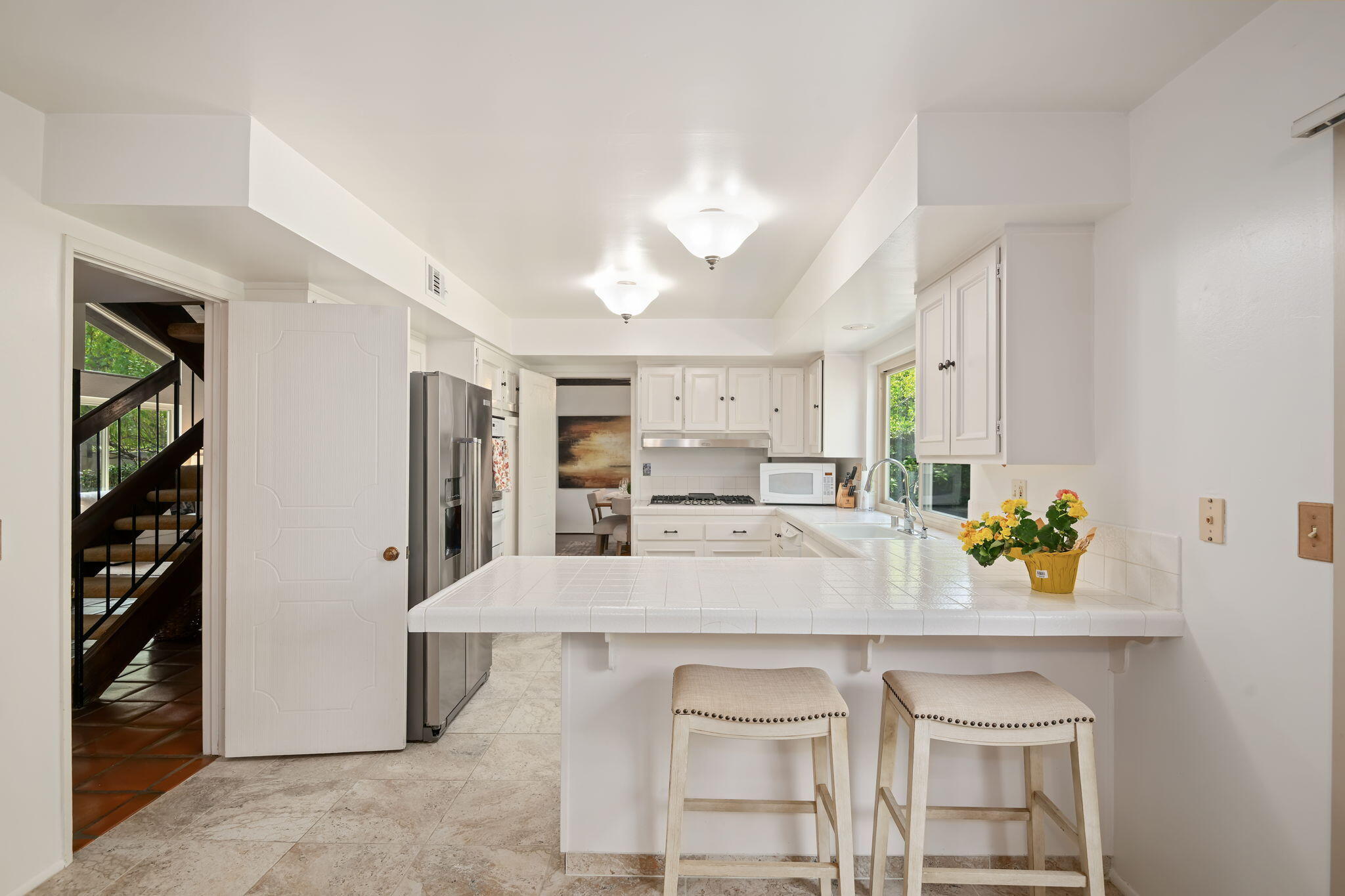 Santa Barbara, California 93111, United States, 5 Bedrooms Bedrooms, ,4 BathroomsBathrooms,Residential,Active,151628