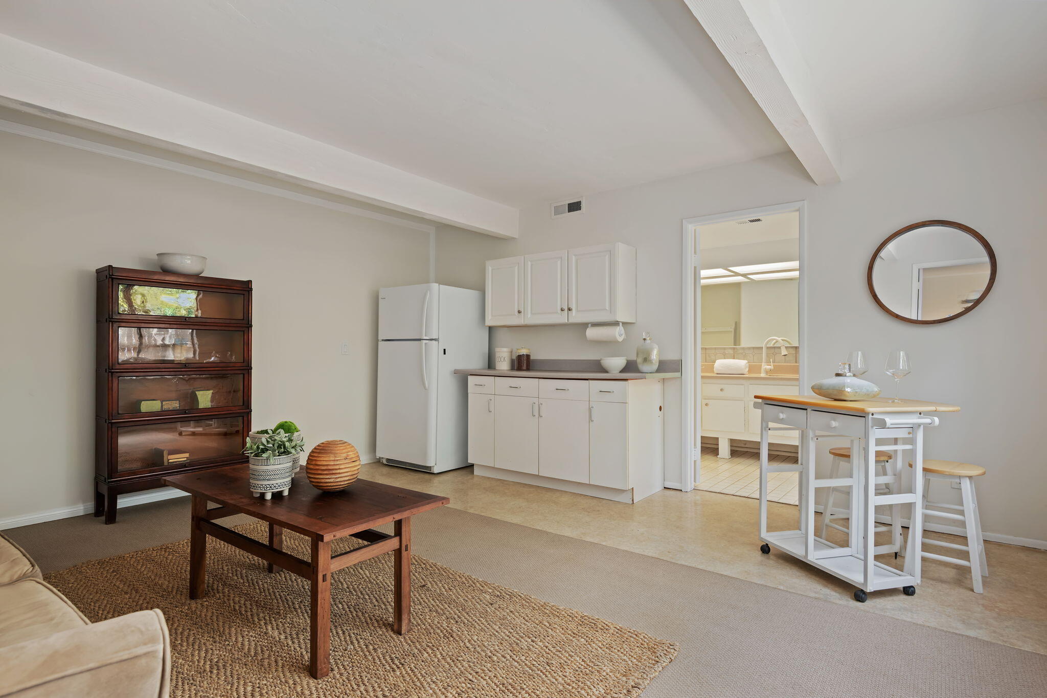 Santa Barbara, California 93111, United States, 5 Bedrooms Bedrooms, ,4 BathroomsBathrooms,Residential,Active,151628