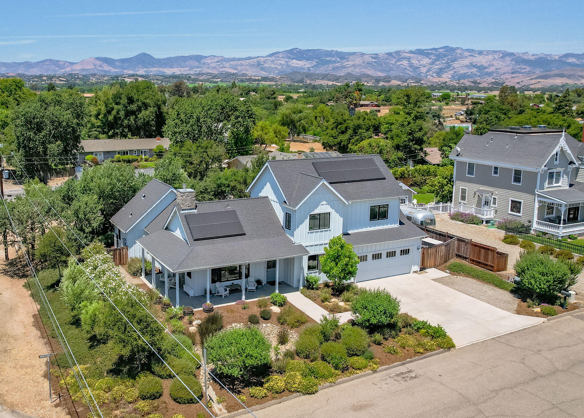 Santa Ynez, California 93460, United States, 4 Bedrooms Bedrooms, ,3 BathroomsBathrooms,Residential,Active,152261