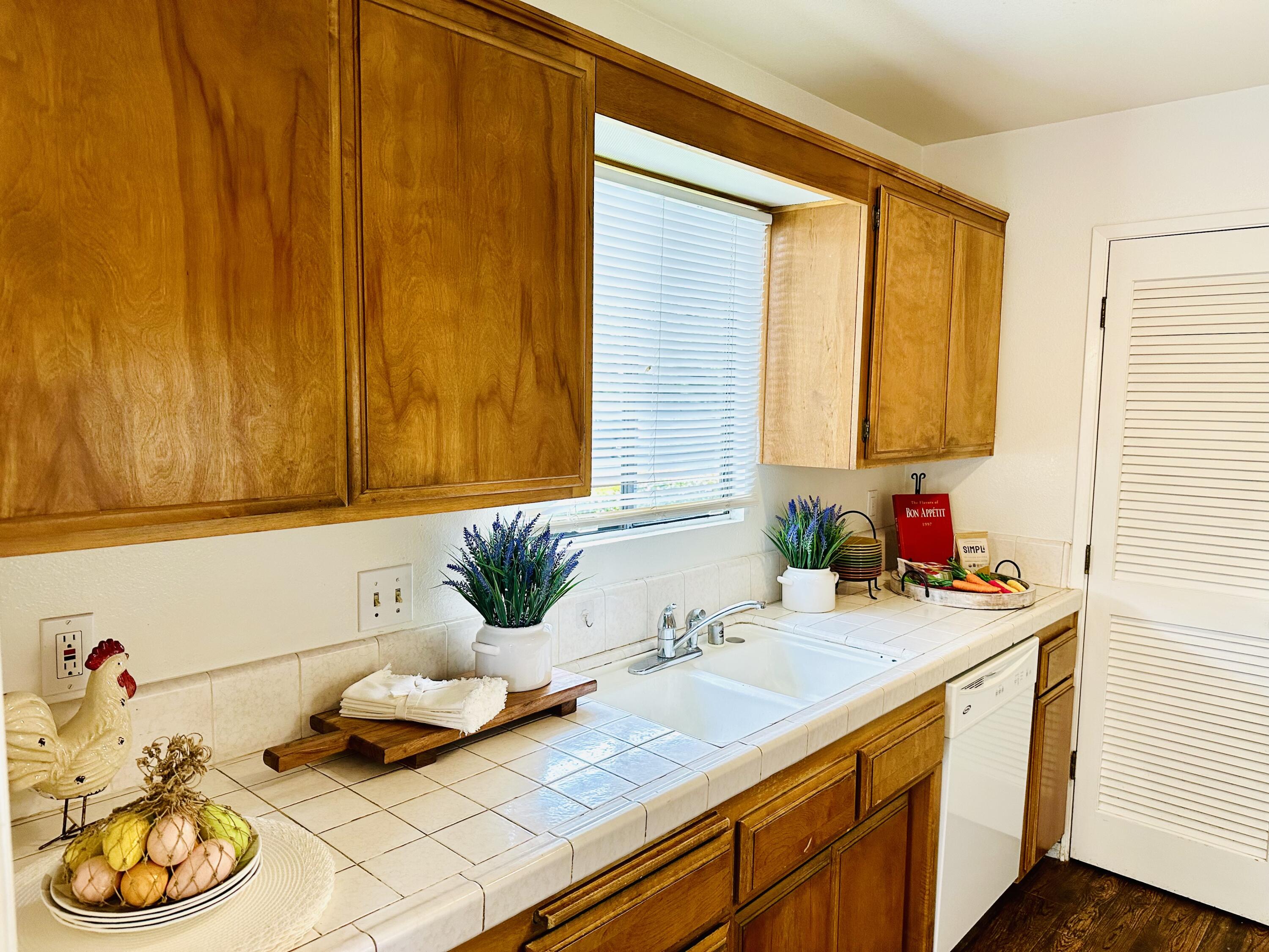 Lompoc, California 93436, United States, 2 Bedrooms Bedrooms, ,2 BathroomsBathrooms,Residential,Pending,87360