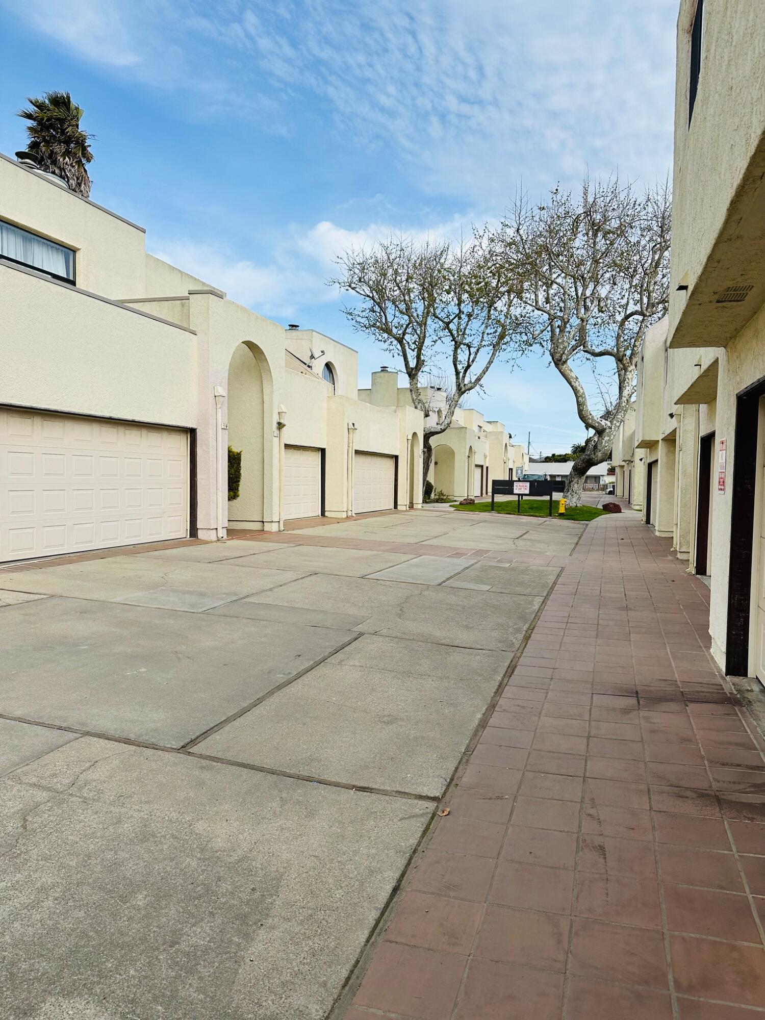 Lompoc, California 93436, United States, 2 Bedrooms Bedrooms, ,2 BathroomsBathrooms,Residential,Pending,87360