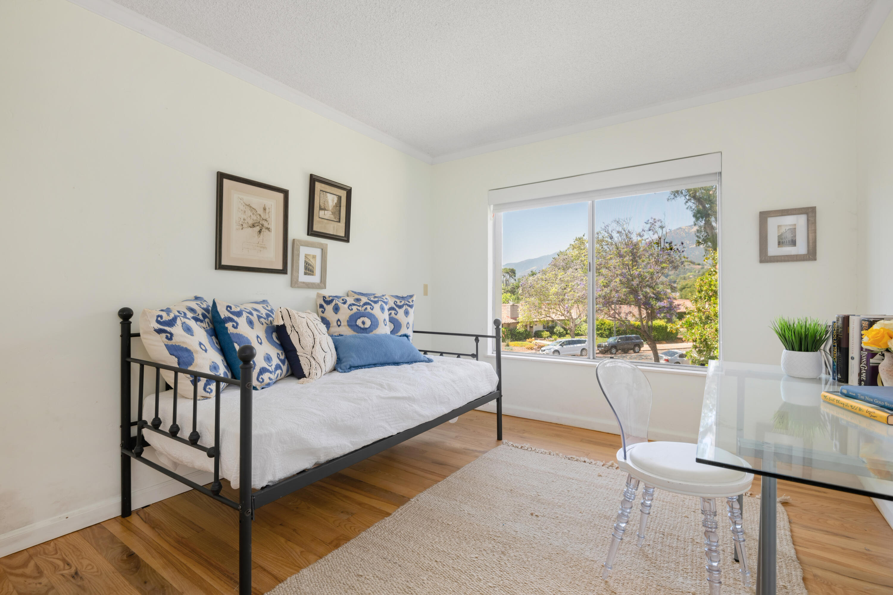 Santa Barbara, California 93105, United States, 2 Bedrooms Bedrooms, ,2 BathroomsBathrooms,Residential,Active,160605