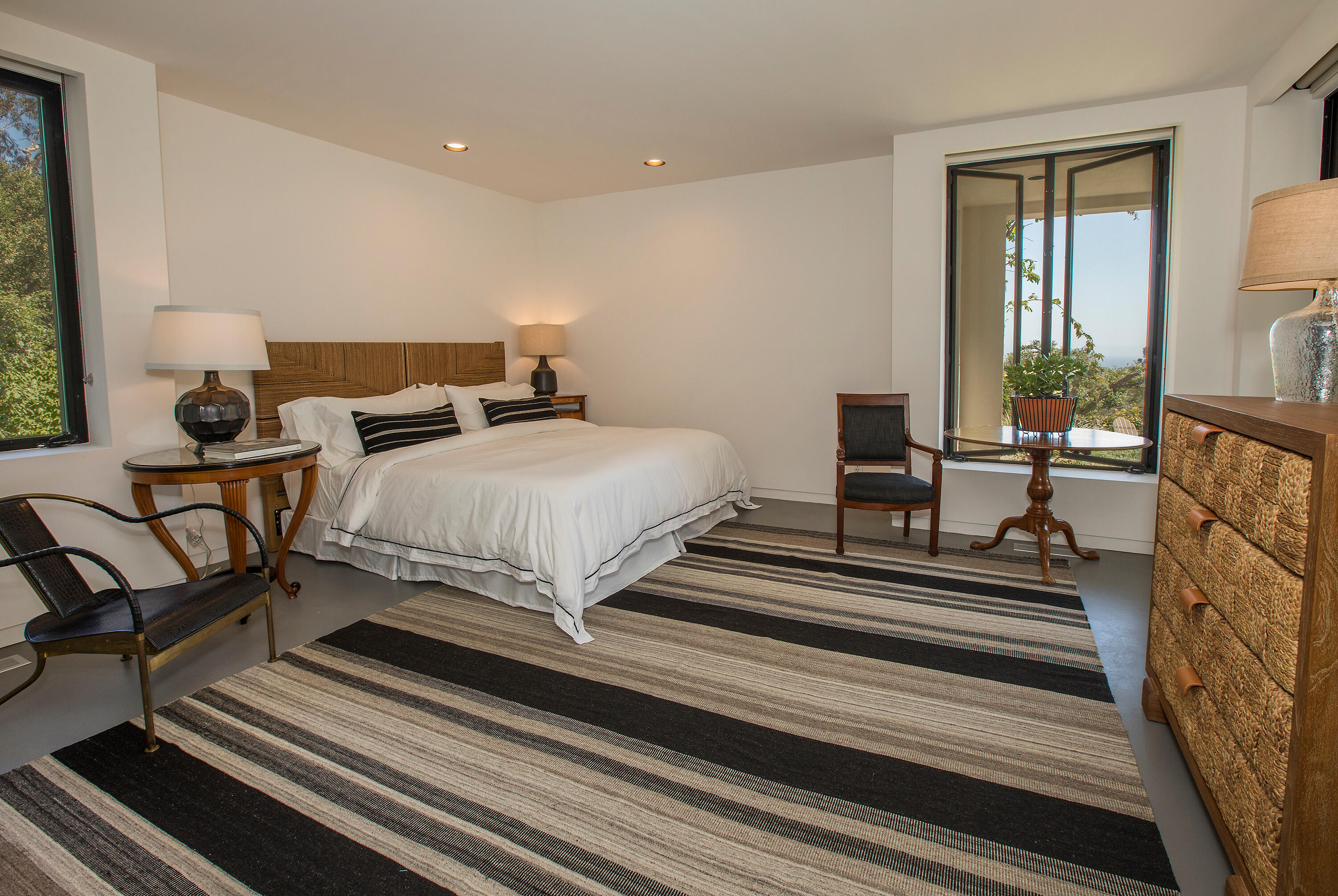 Santa Barbara, California 93108, United States, 5 Bedrooms Bedrooms, ,5 BathroomsBathrooms,Residential,Active,73275