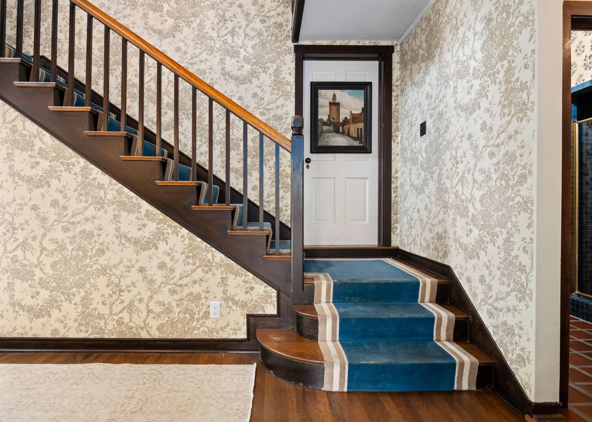 Santa Barbara, California 93103, United States, 3 Bedrooms Bedrooms, ,3 BathroomsBathrooms,Residential,Pending,123153