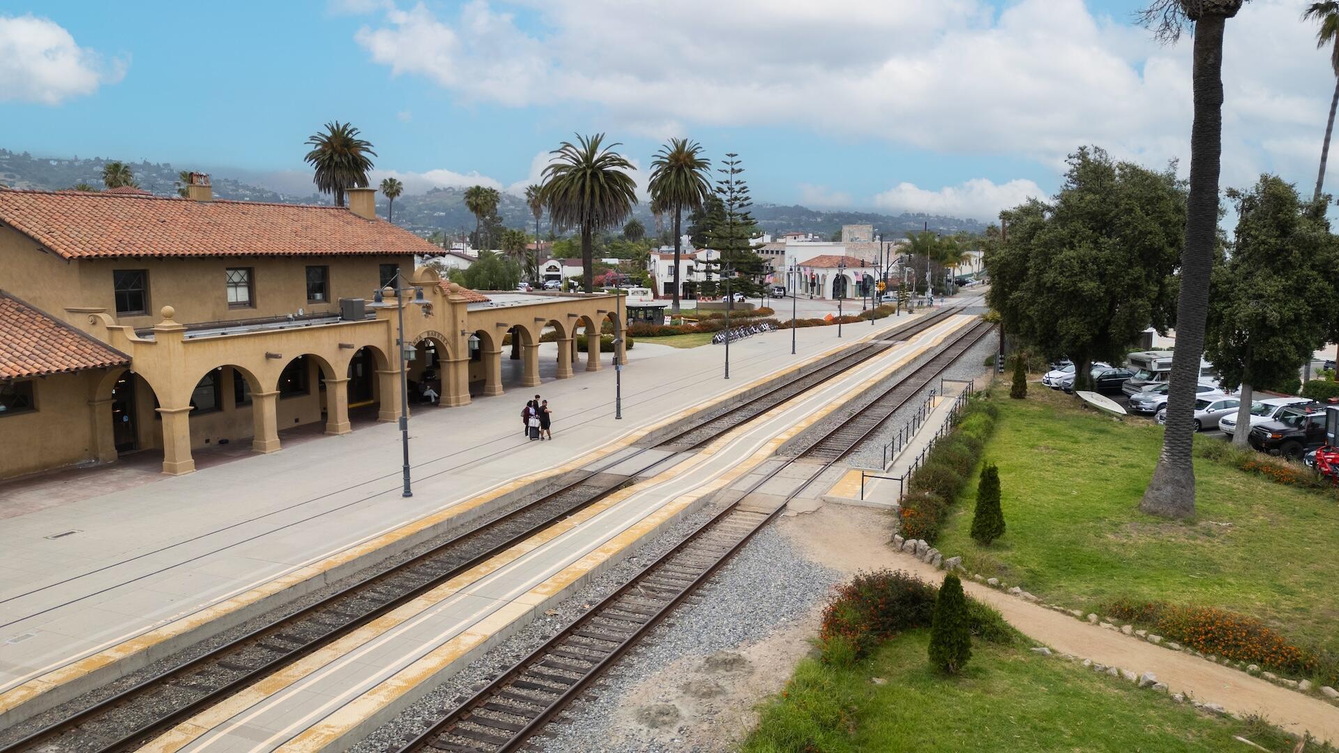 134-A Chapala Street