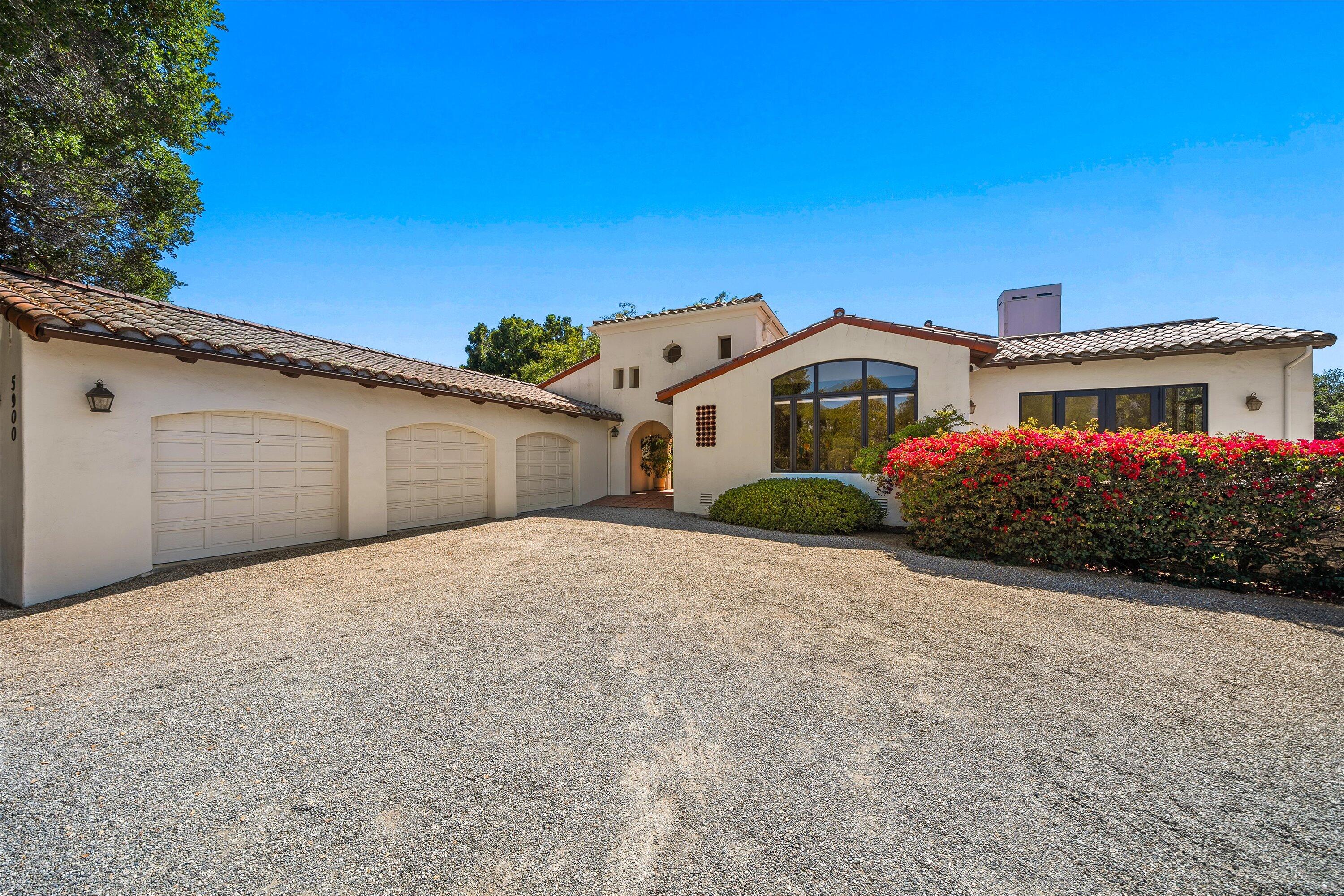 Goleta, California 93117, United States, 4 Bedrooms Bedrooms, ,4 BathroomsBathrooms,Residential,Active,179530
