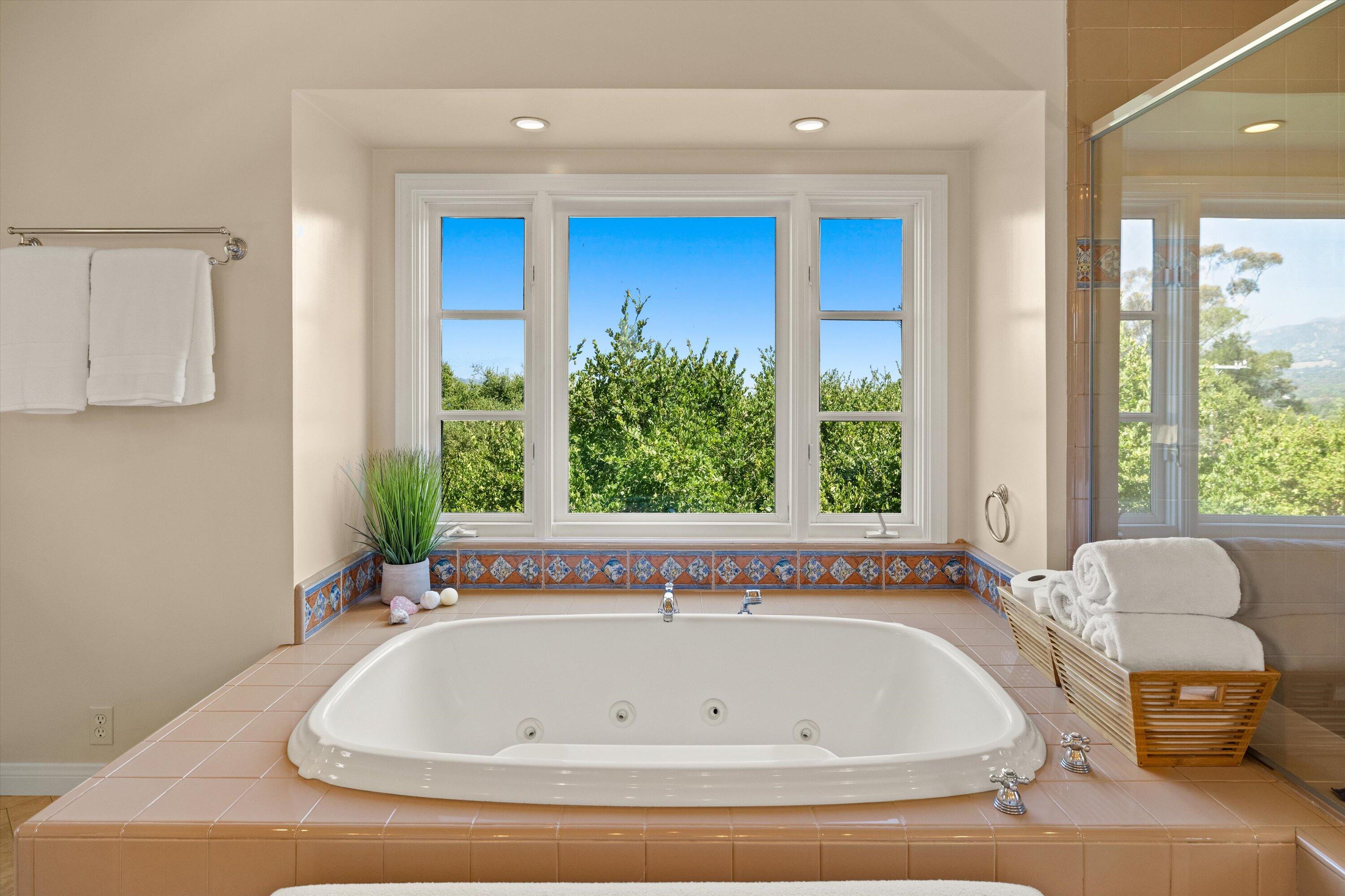 Montecito, California 93108, United States, 3 Bedrooms Bedrooms, ,4 BathroomsBathrooms,Residential,Active,146191