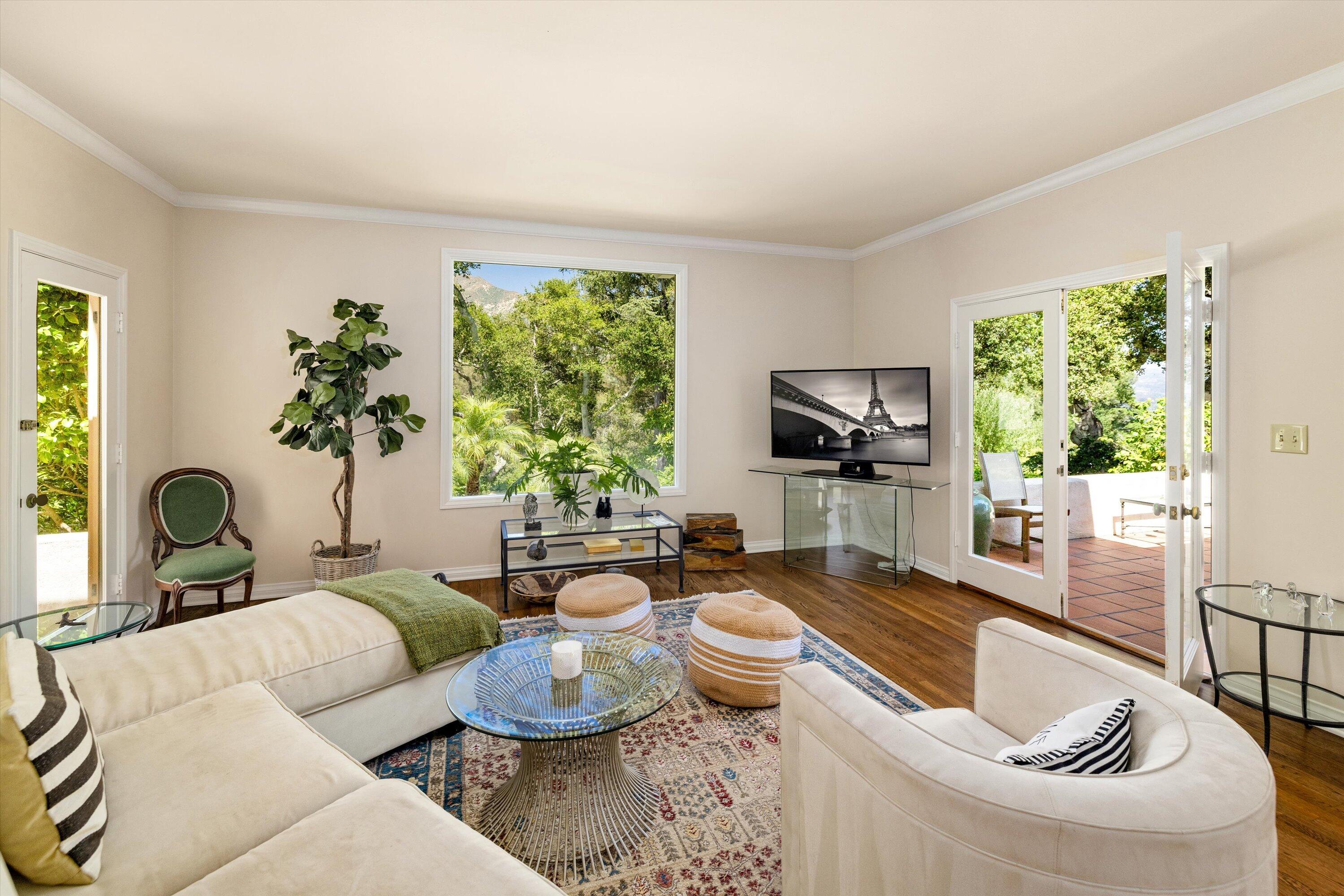 Montecito, California 93108, United States, 3 Bedrooms Bedrooms, ,4 BathroomsBathrooms,Residential,Active,146191