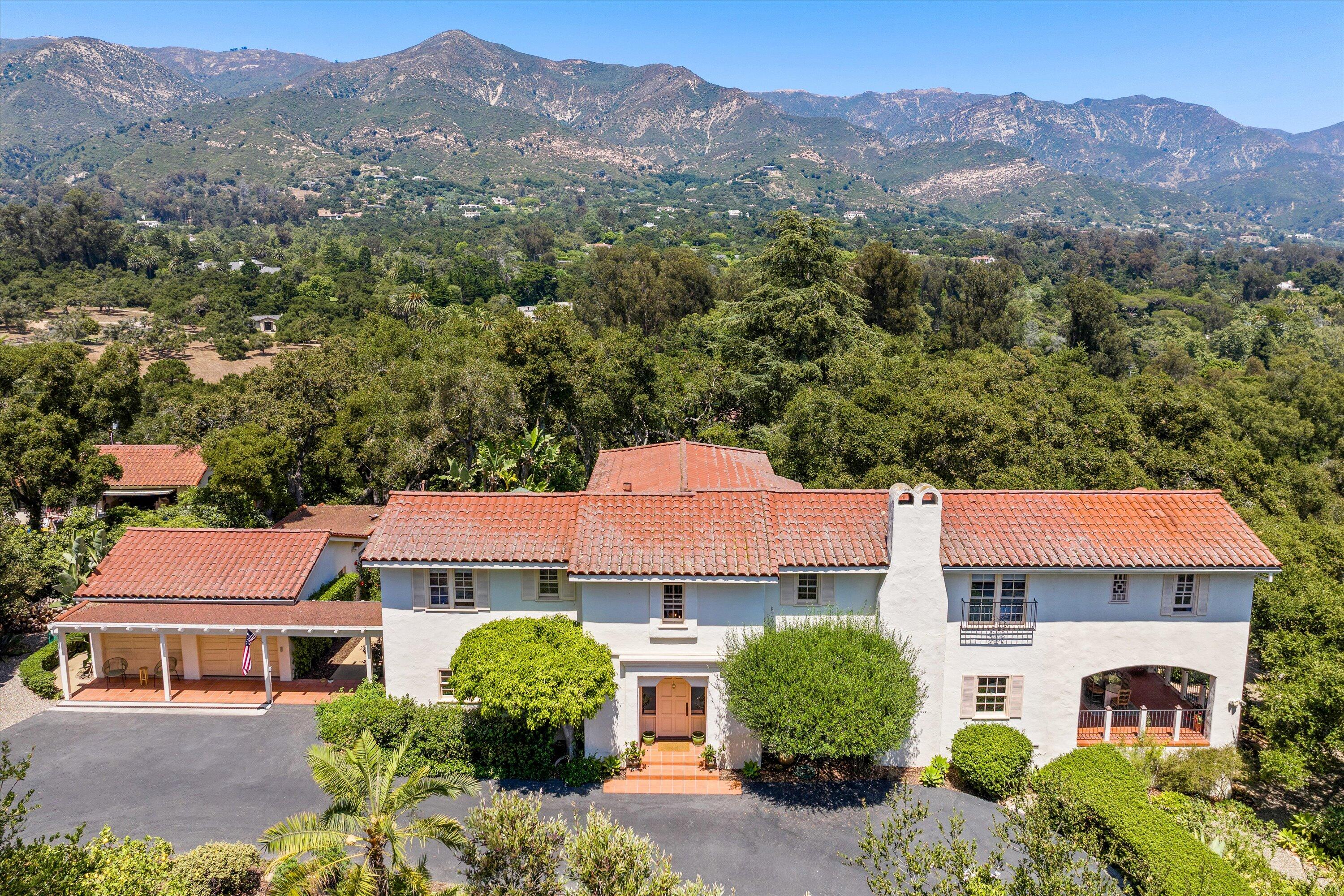 Montecito, California 93108, United States, 3 Bedrooms Bedrooms, ,4 BathroomsBathrooms,Residential,Active,146191