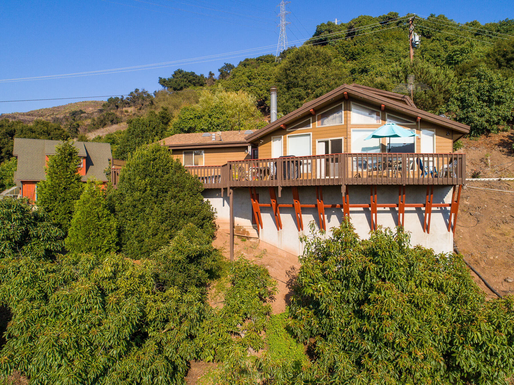 Ventura, California 93001, United States, 3 Bedrooms Bedrooms, ,2 BathroomsBathrooms,Residential,Active,61614